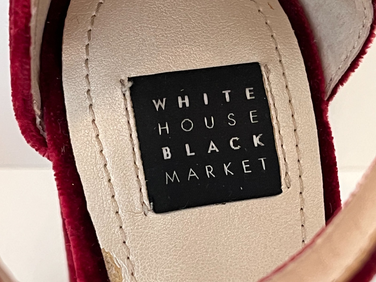 White House Black Market Maroon Velvet 3.25″ Block Heels Ankle Strap Womens 6.5M
