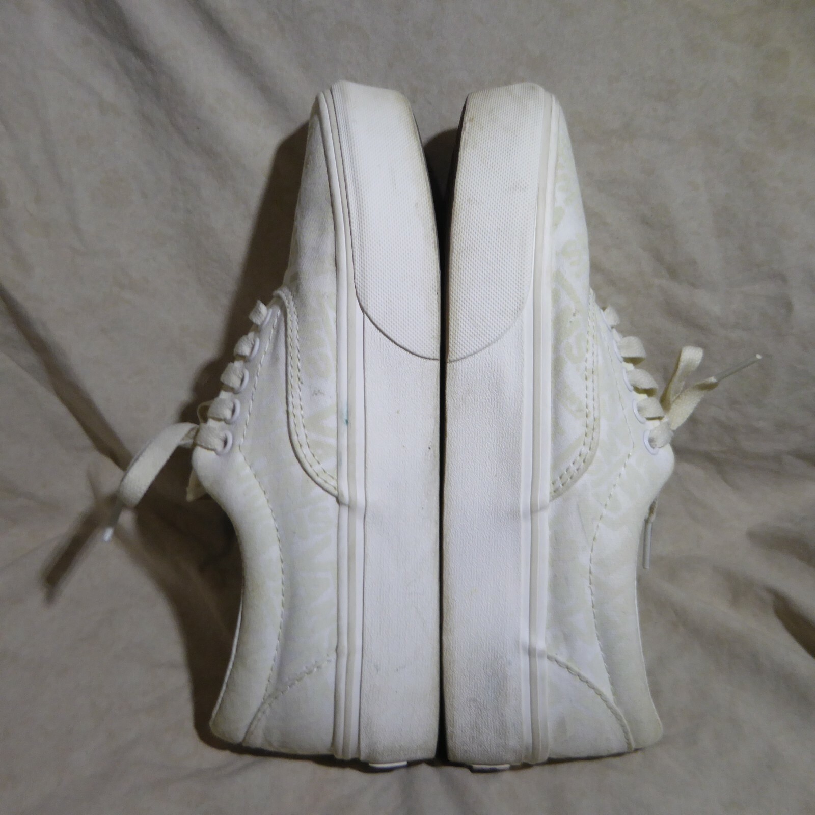 👟 VANS Off the Wall Sneakers Women’s sz 9 M VANS Logo on Cream Off White Canvas