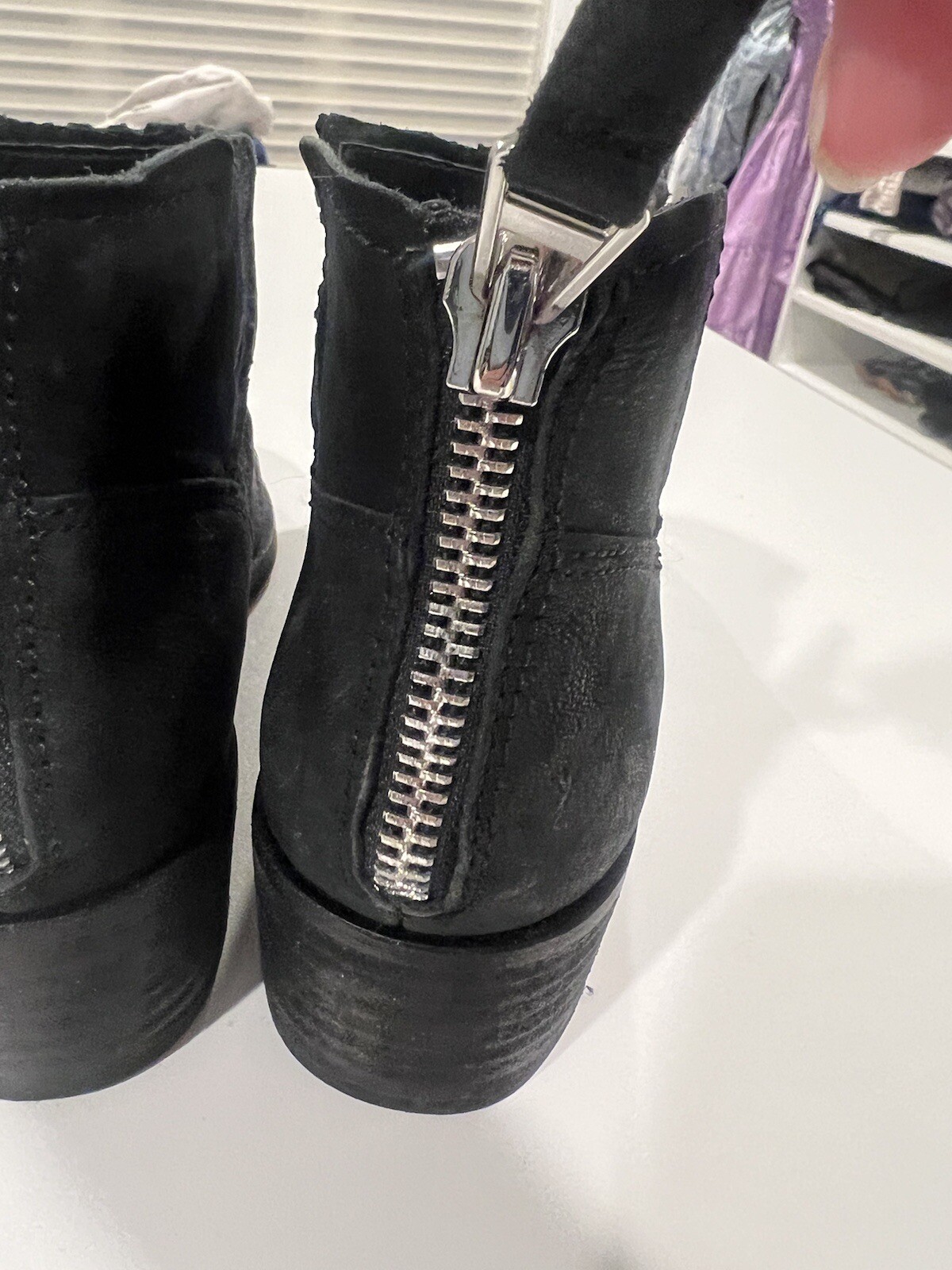 Dolce Vita Sher Perforated Bootie Laser Cut Back Zip Black Suede 7.5
