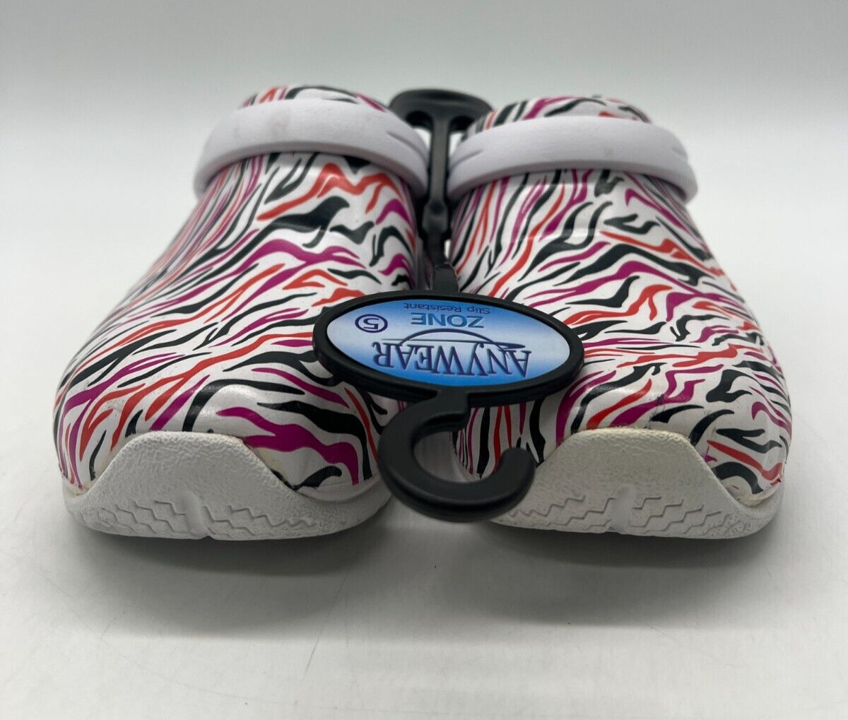 Anywear SR Angel Nursing Shoes Women Size 5 Men Sz 3 Pink Red Geometric Print