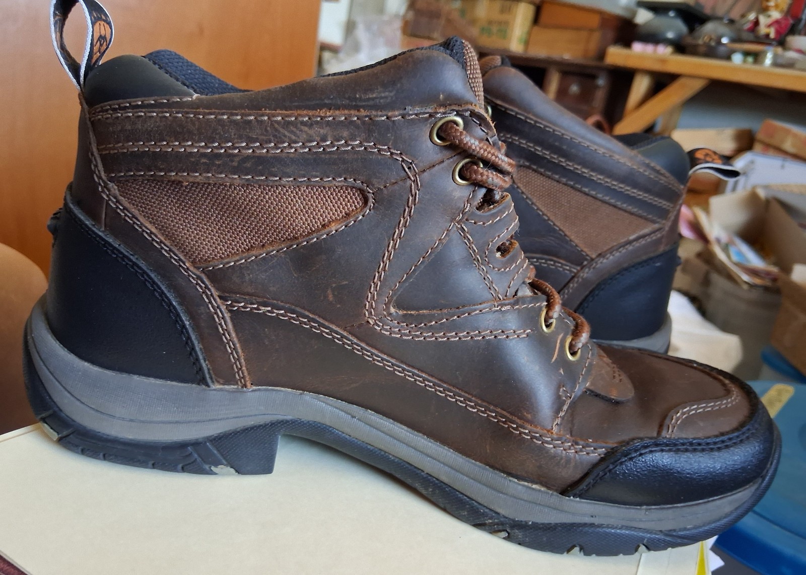 Ariat Ladies Terrain Sz 8D Brown Leather Boots Great Hikers Womens Size 8D