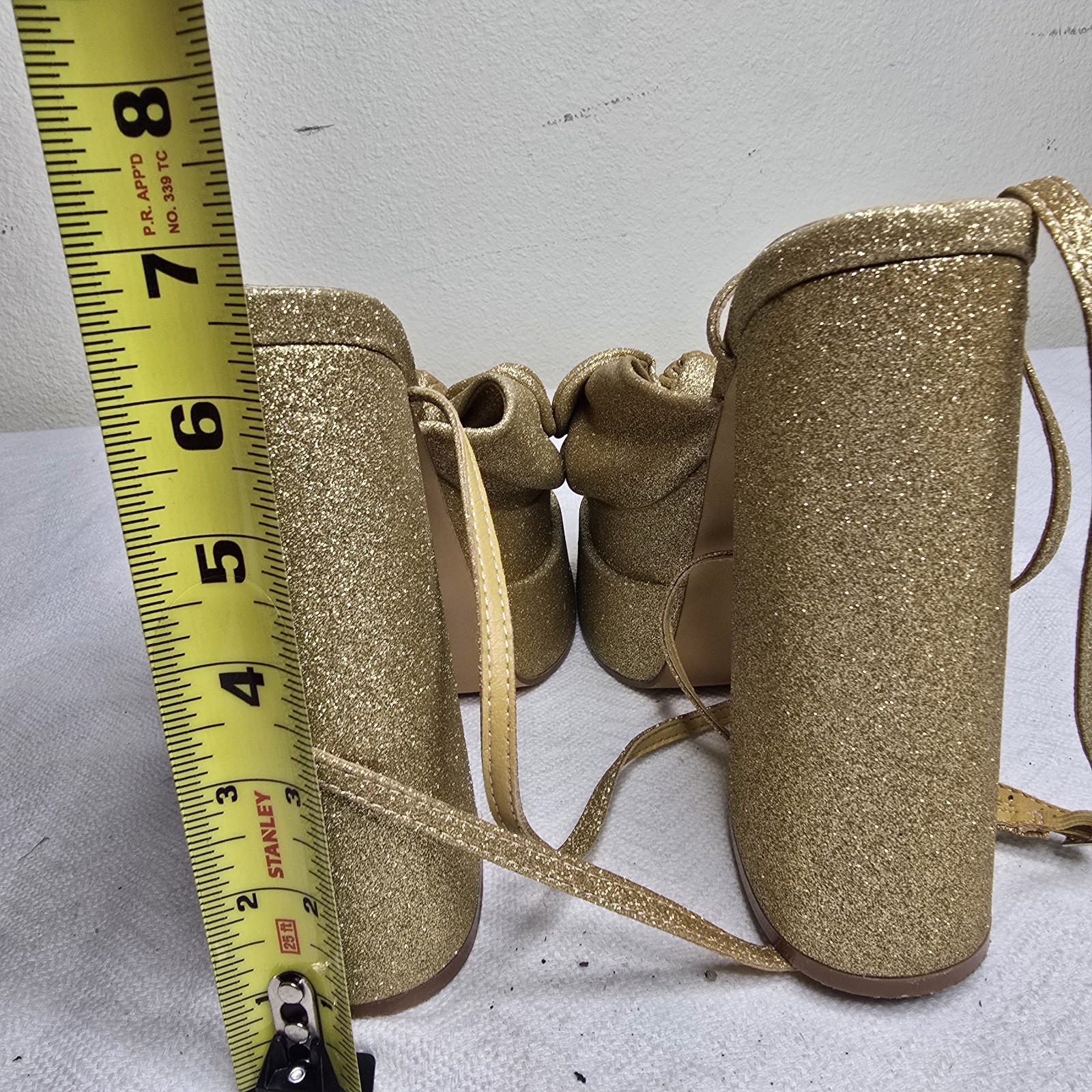 Lemonade Hot Sauce Gold Platform Bow Heels – Women’s Size 9