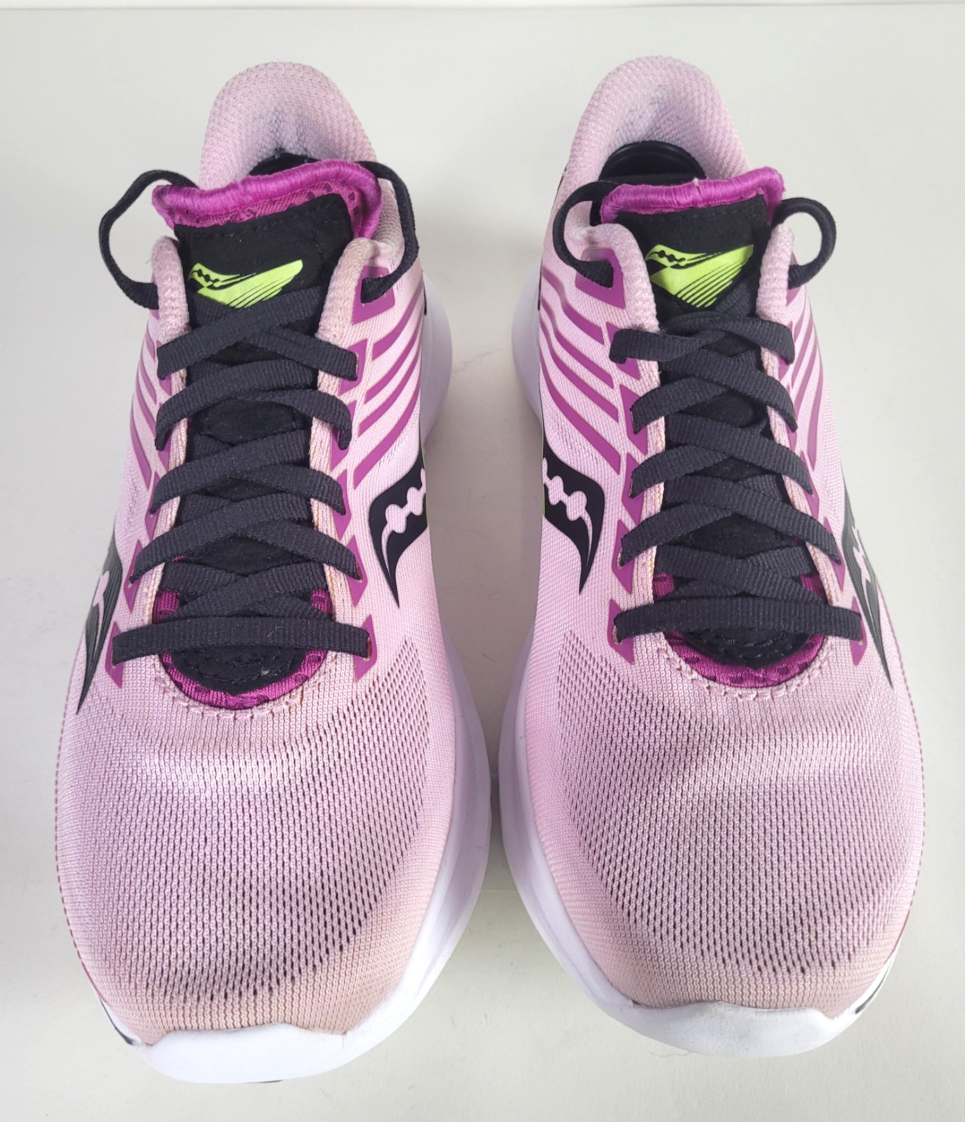 Saucony Women’s Kinvara 12 Running Shoe Fairytale/Razzle Size 7.5