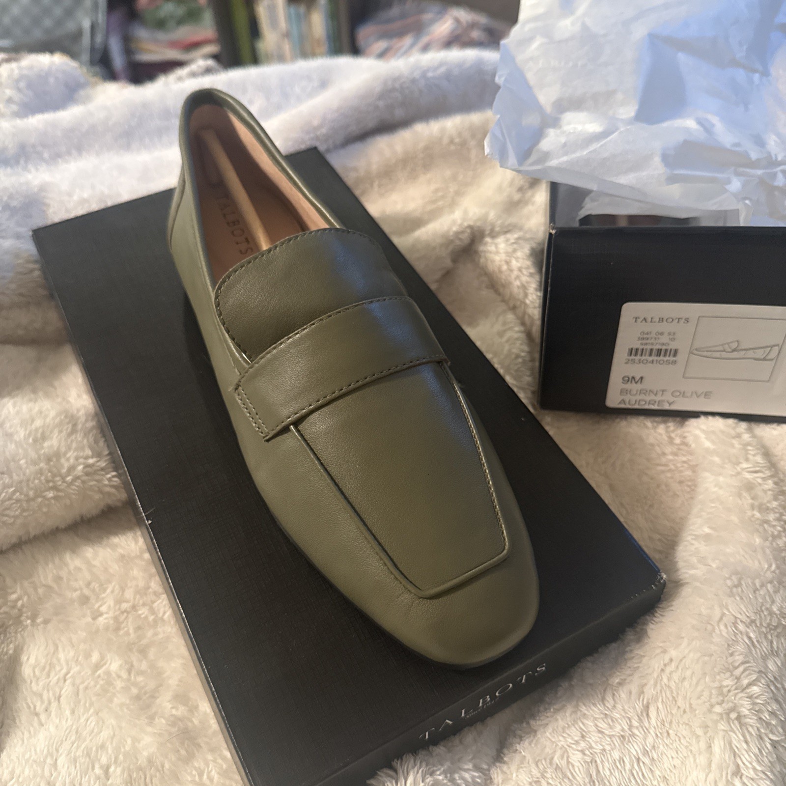 Talbots Audrey Burnt Olive Square Toe Loafer Flats Size 9M