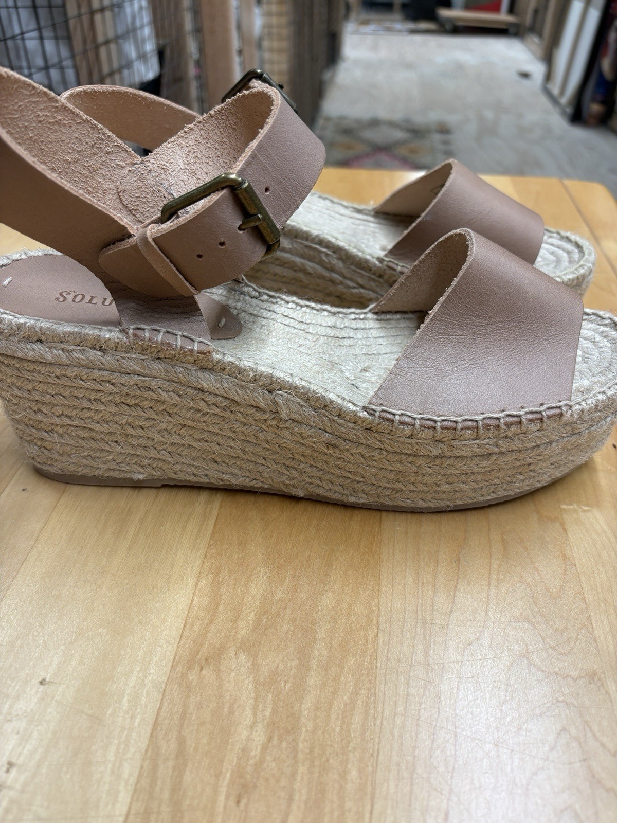 NWOT Soludos 9.5 Platform Sandals Rope Platforms Buckle Straps Beige