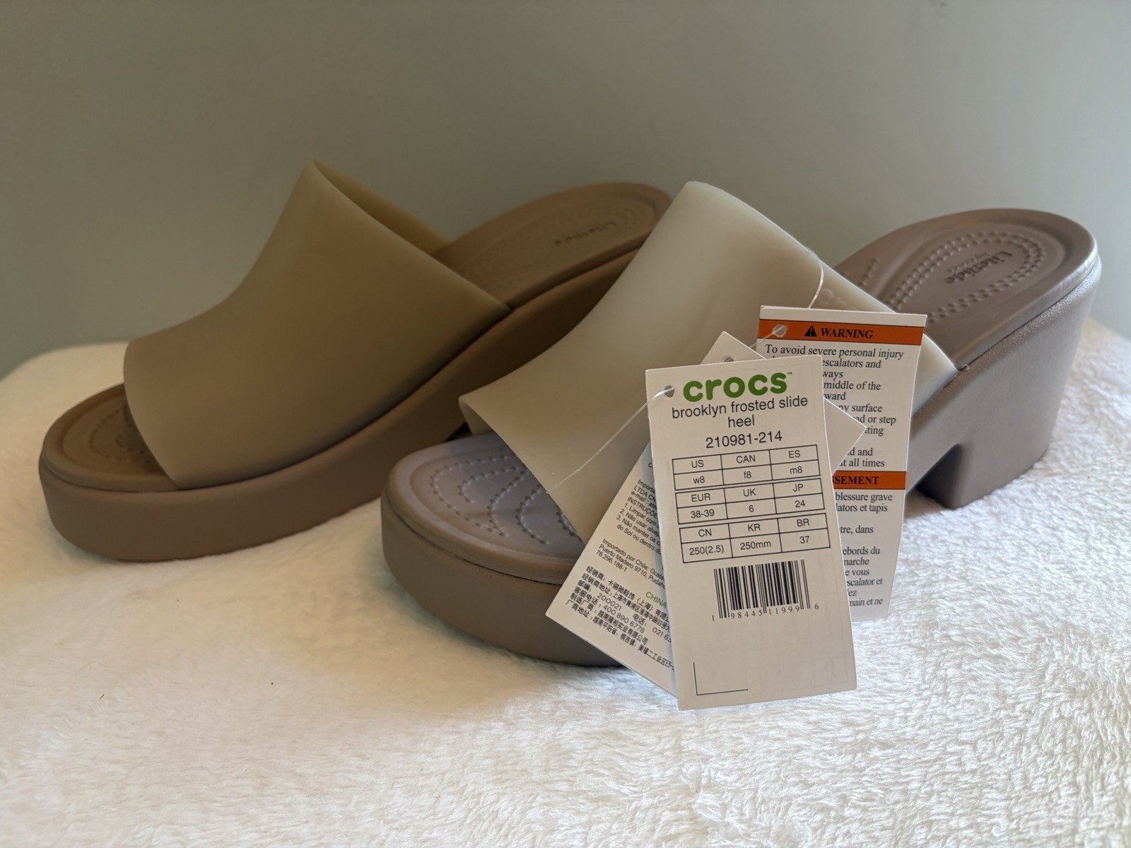 Crocs Brooklyn Frosted Slide Heel Sandal NWT Taupe Tan Women’s Size 8 210981
