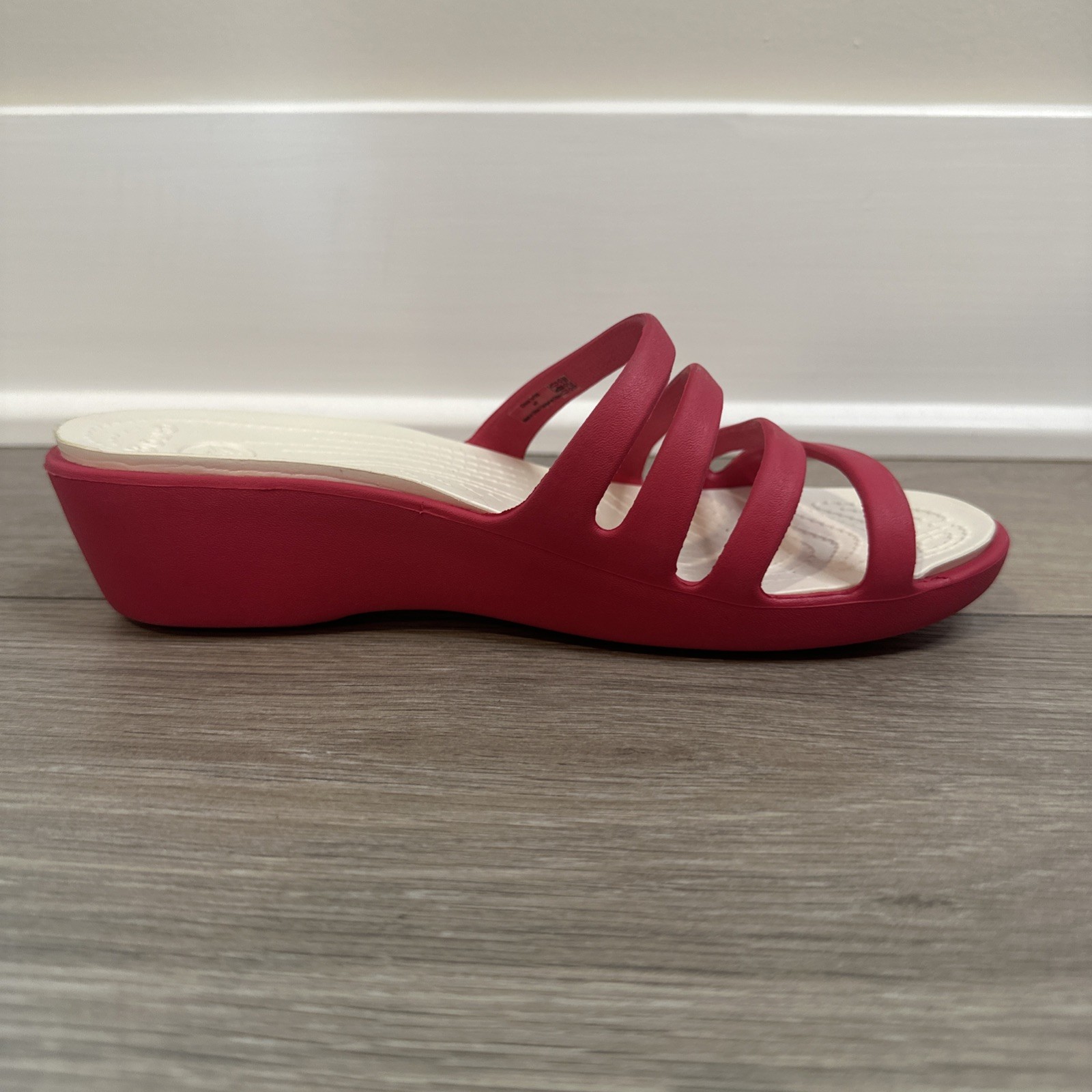 Crocs Women’s Size 7 Rhonda Wedge Four Strap Raspberry Strappy Sandals Pink