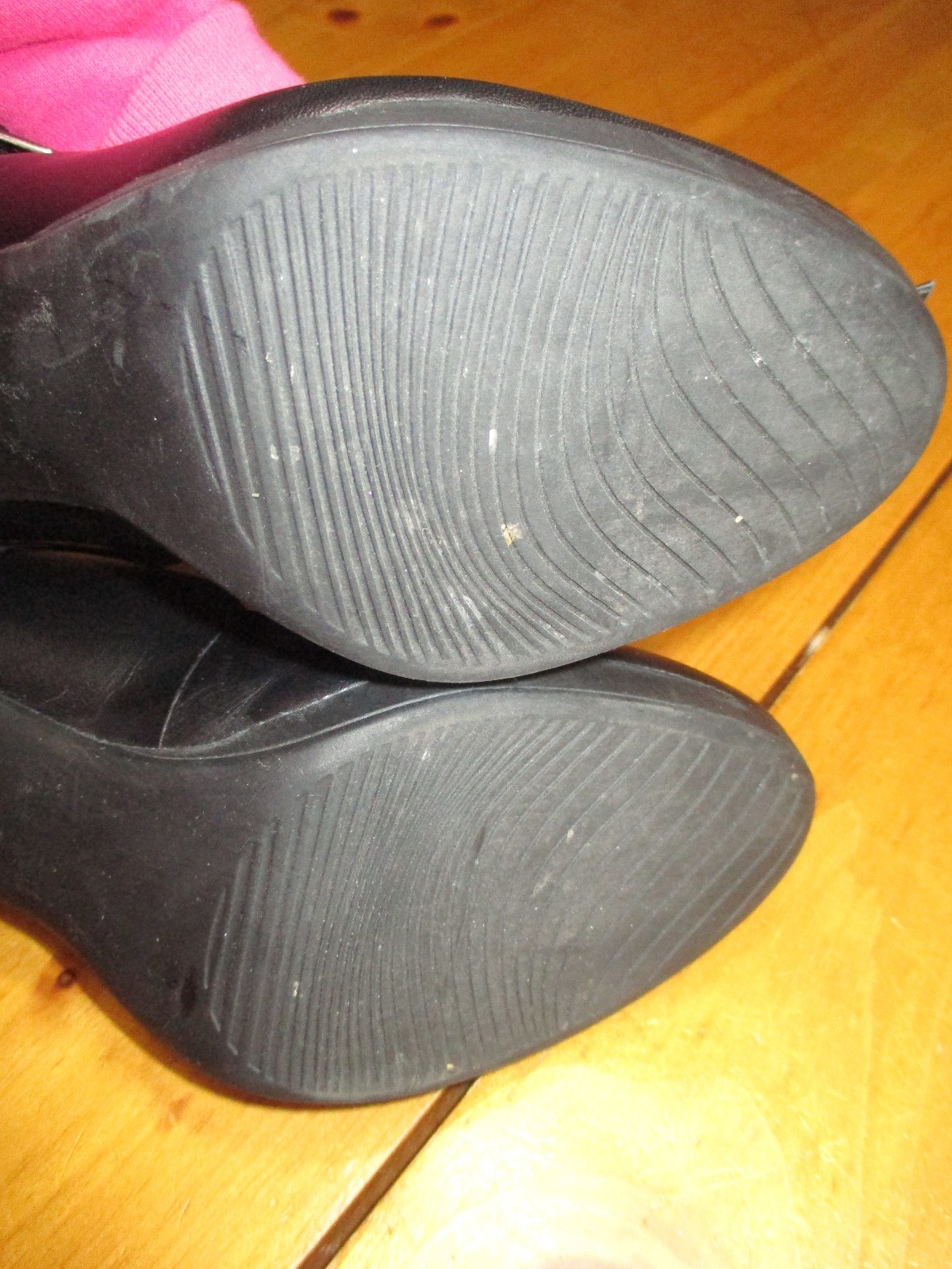 Clarks Ambyr Shine Dress Shoes,Cushioned Inside,Black,Size 7 1/2 M US,5 UK,38 EU