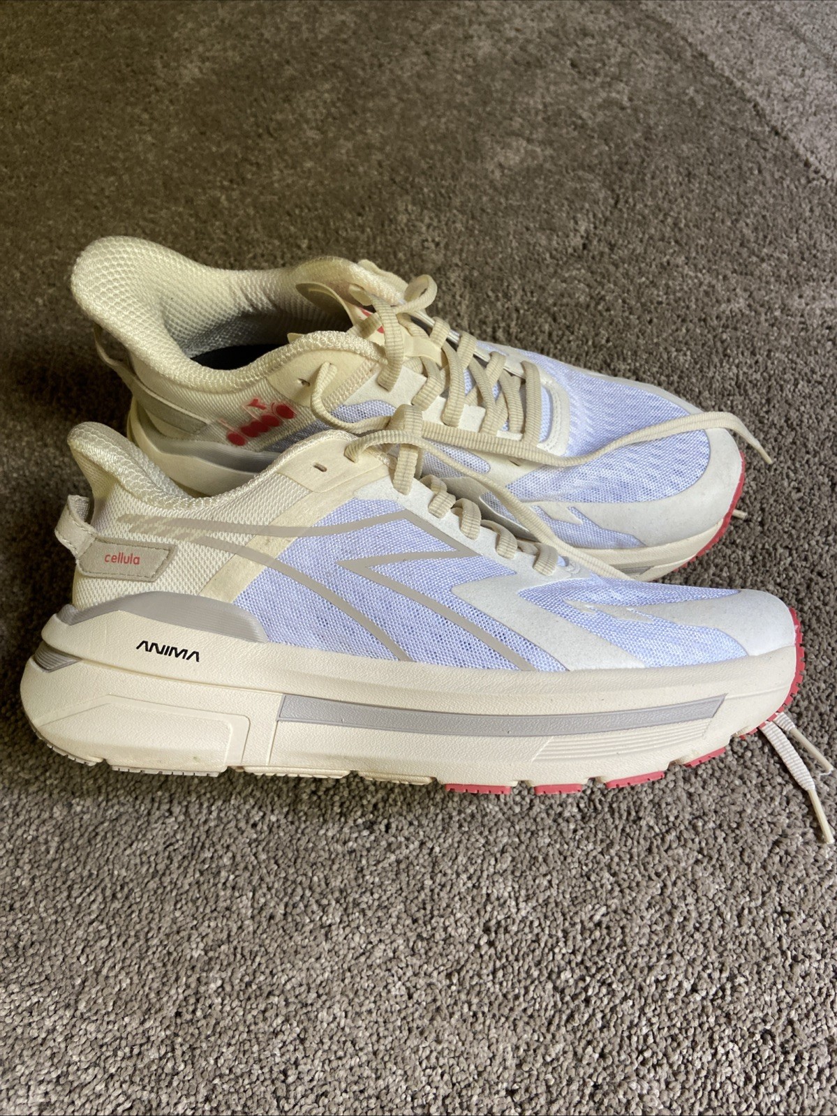 Diadora Cellula size 8.5 Sneakers Athletic Running Athleisure Comfort Designer