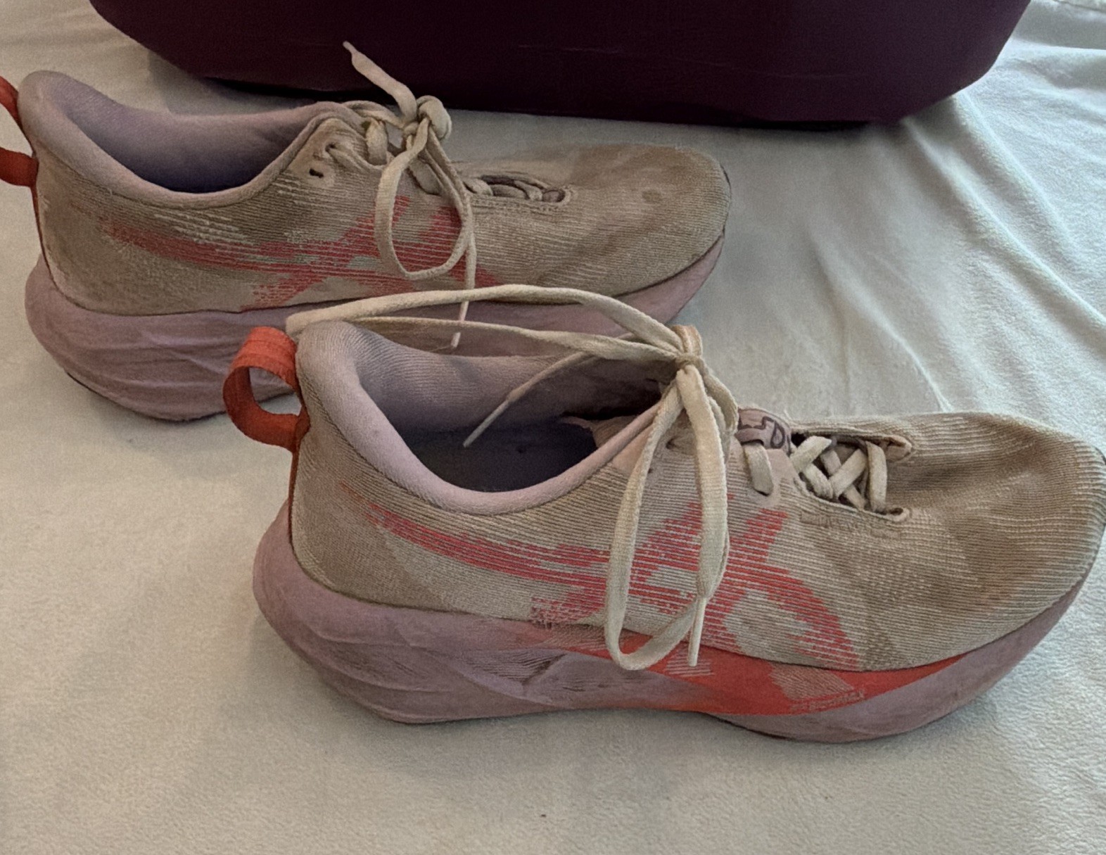 Asics Nova Blast 5 white coral color size 8.5 running shoe