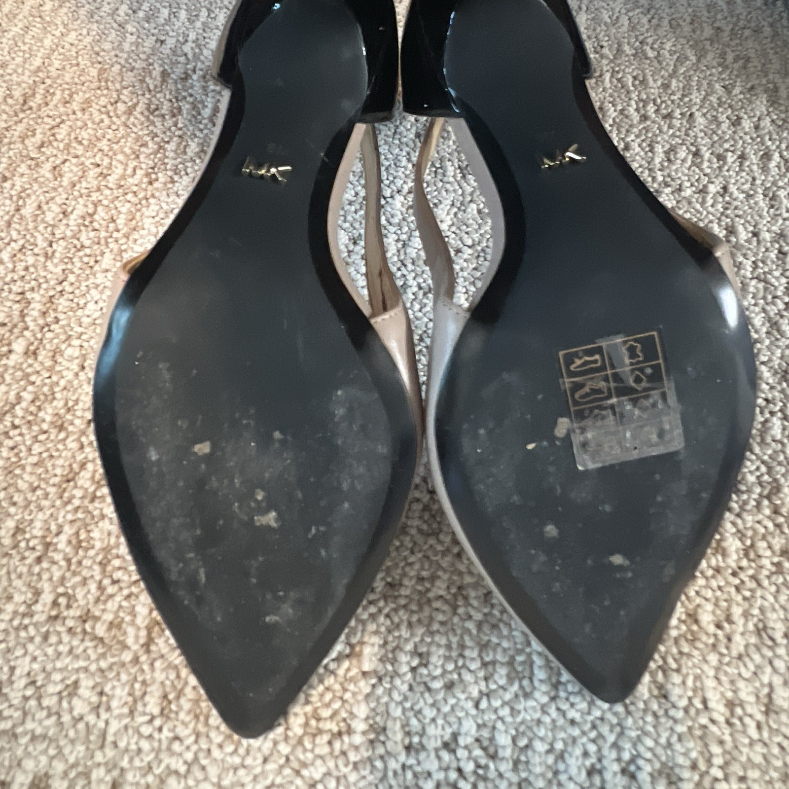 MICHAEL Michael Kors Beige/Black Pointed Toe Stiletto Leather Pumps 6M