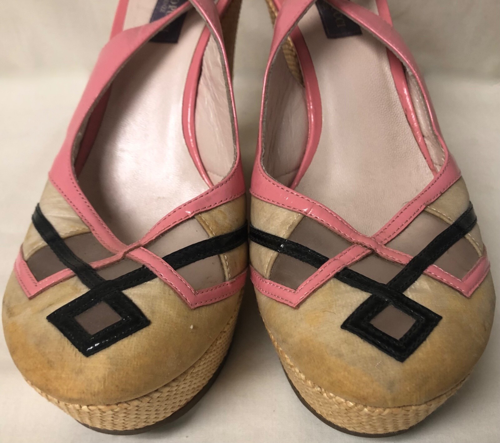 EMILIO PUCCI PINK CREAM & BLACK SATIN PATENT LEATHER SLINGBACK PLATFORM WEDGES 7