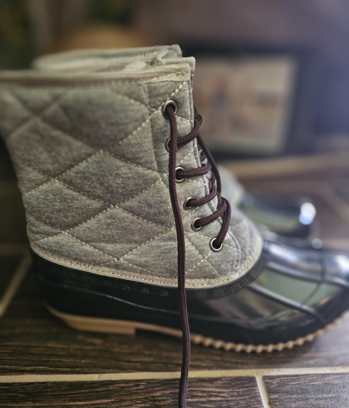 Olivia Miller «Julia» Duck Boots, Quilted Gray & Black, Sherpa Lined Sz. 5.5