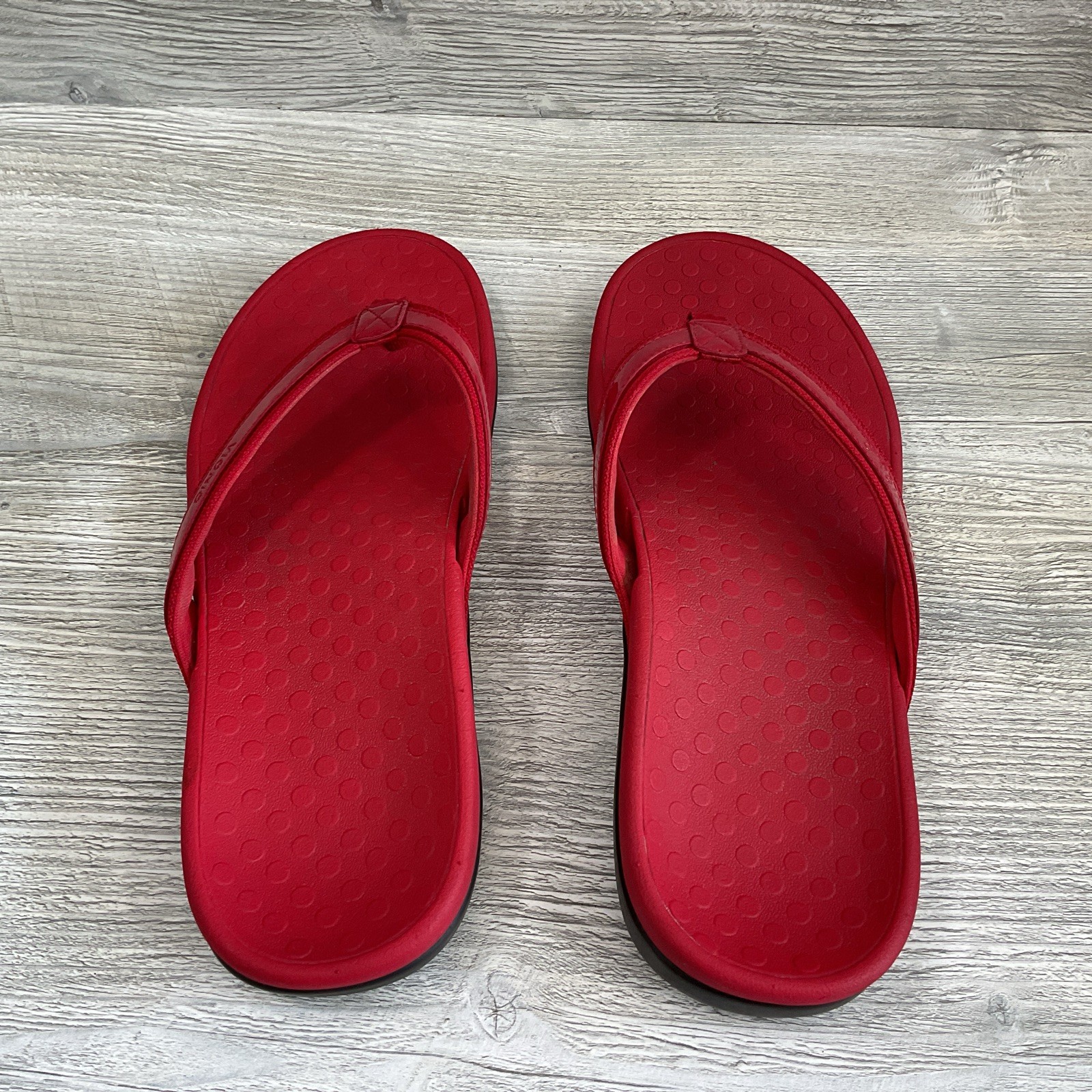 Vionic Tide II Poppy II Women’s Thong Flip Flops Red Sandals Size 10