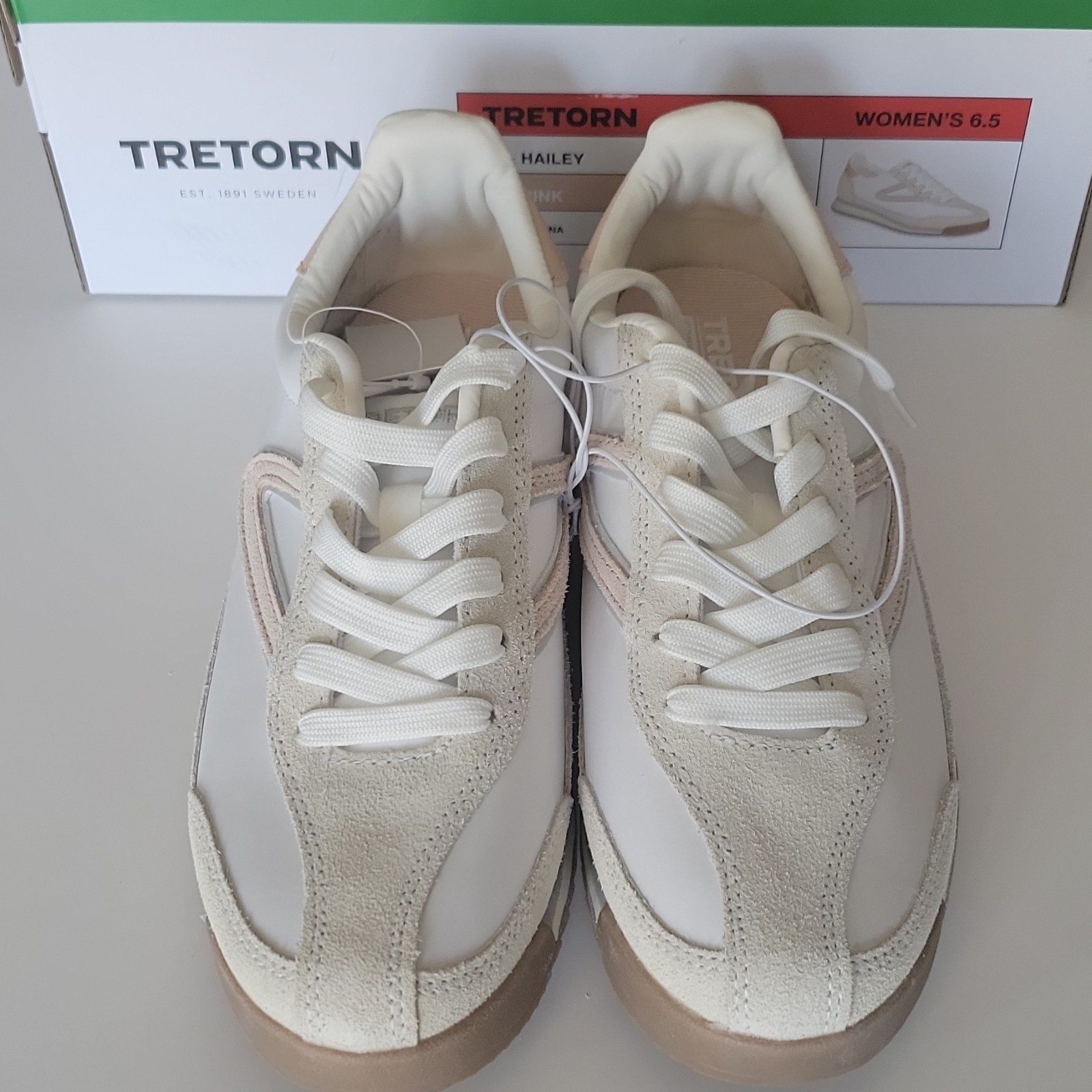 Tretorn Hailey Women’s 6.5 White Pink Leather Suede Lace Up Sneakers