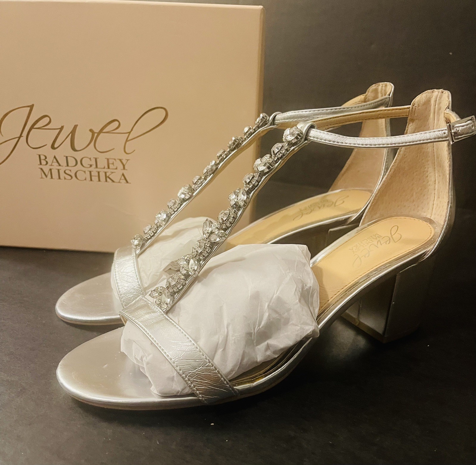 Jewel Badgley Mischka Gretchen Silmet 8.5 rhinestone shoes *Worn 2x’s*