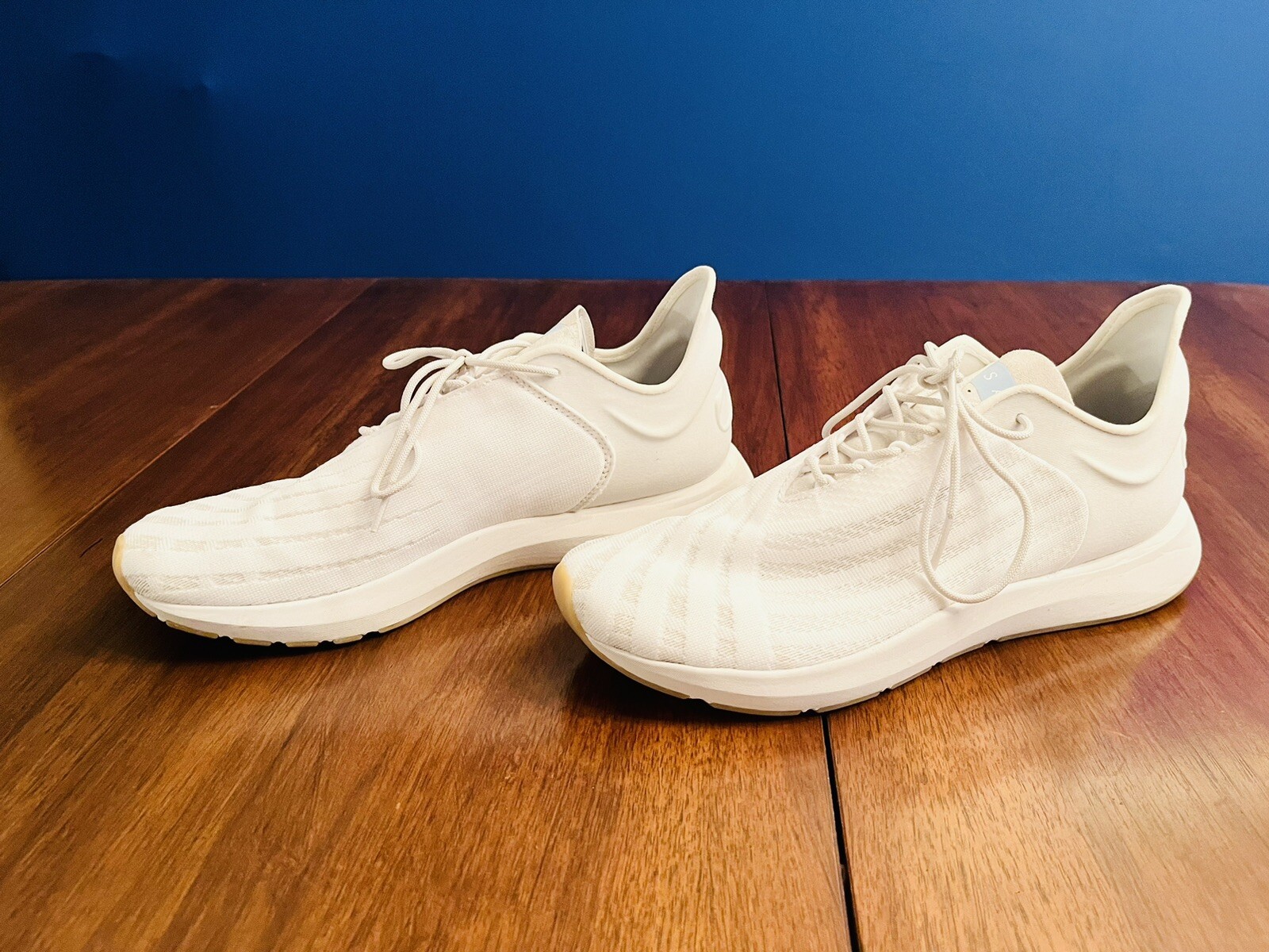 Saysh One Women’s Size 9.5 White Lightweight Allyson Felix Sneakers MSRP $150