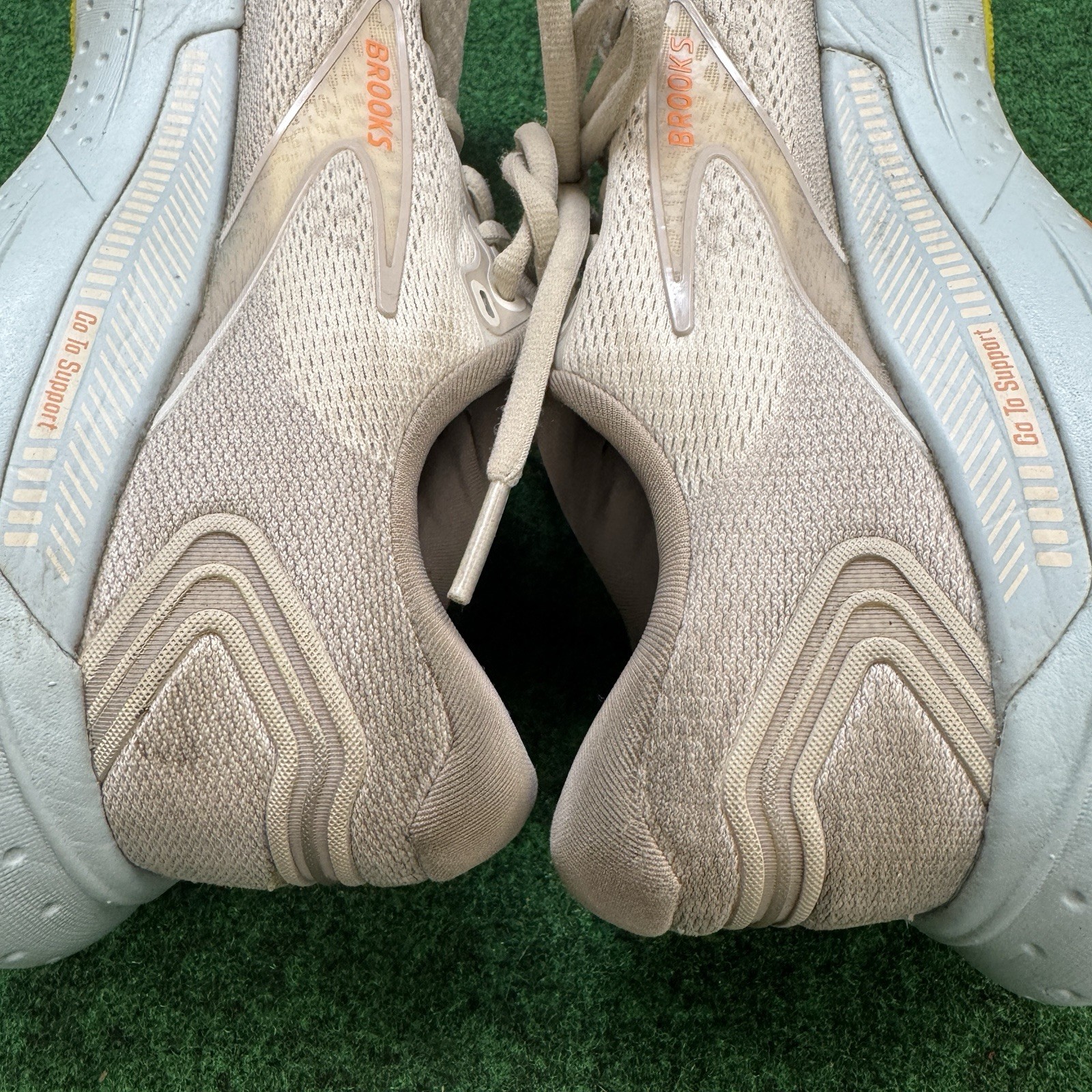 Brooks Glycerin GTS 21 Womens Size 9 Medium B Coconut Aqua Autumn Sneakers