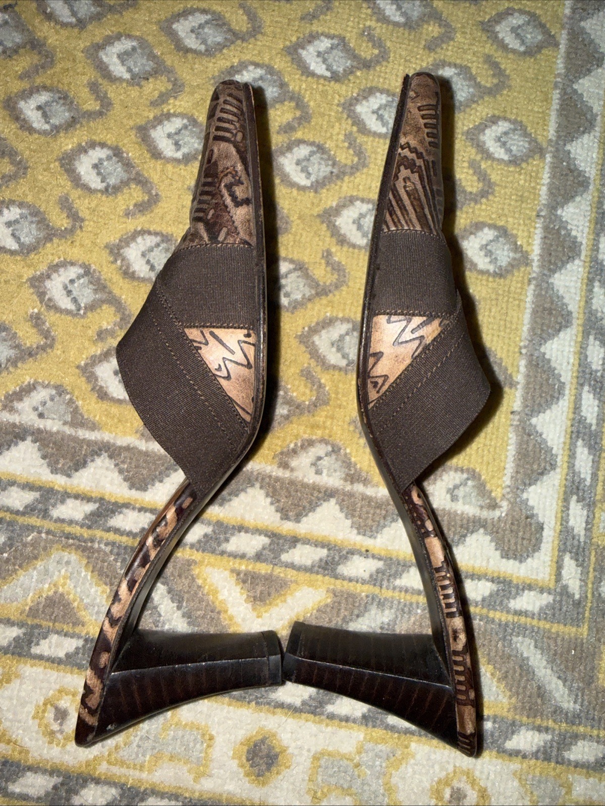 Chambeli Mule Brown Tribal Geometric Print Heels Pointed Toe Shoes 7.5/8