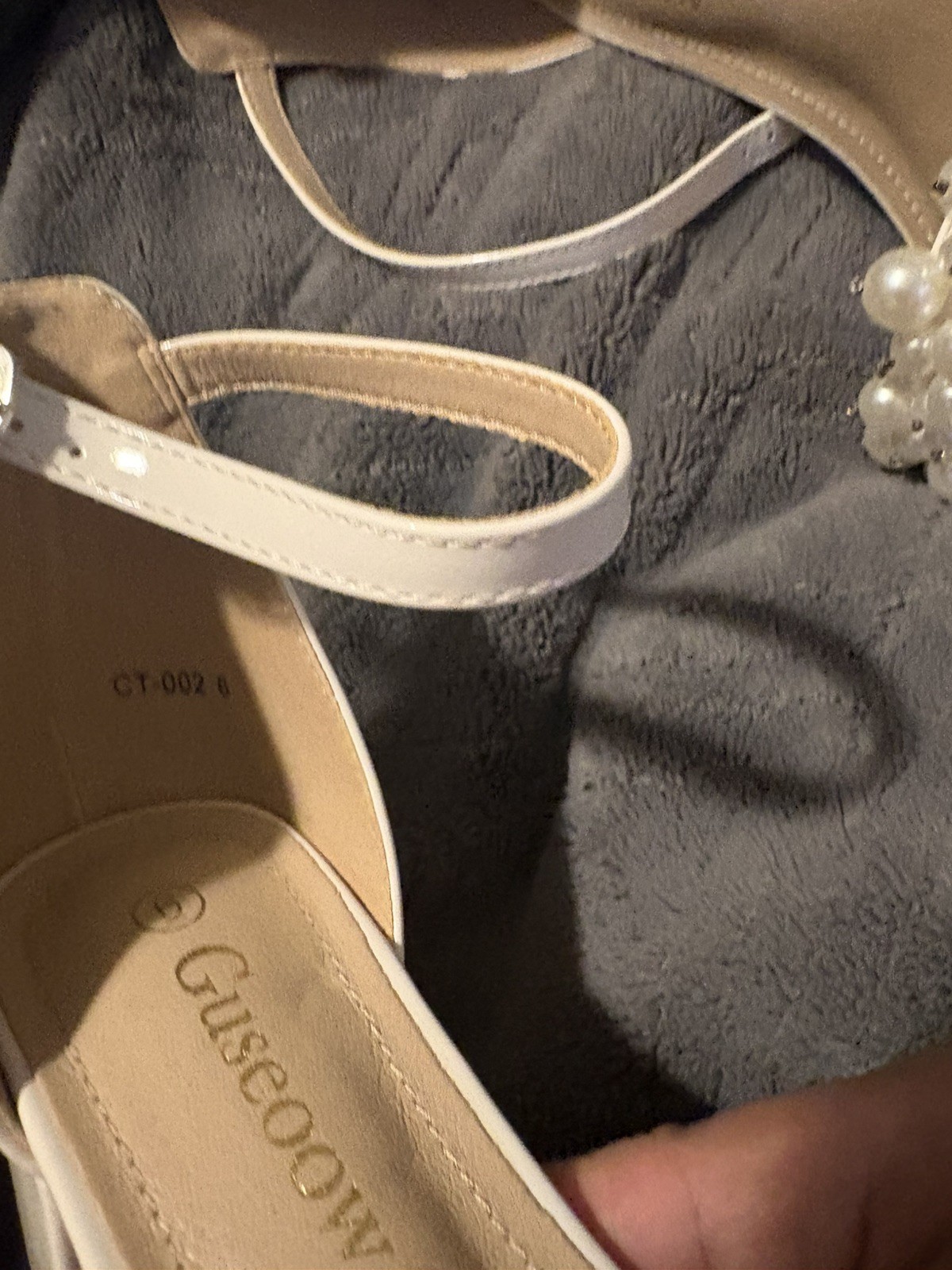 Guseoow Women’s Bridal Wedding Shoes Bride Low Block Heel Pearl Sandals White 6