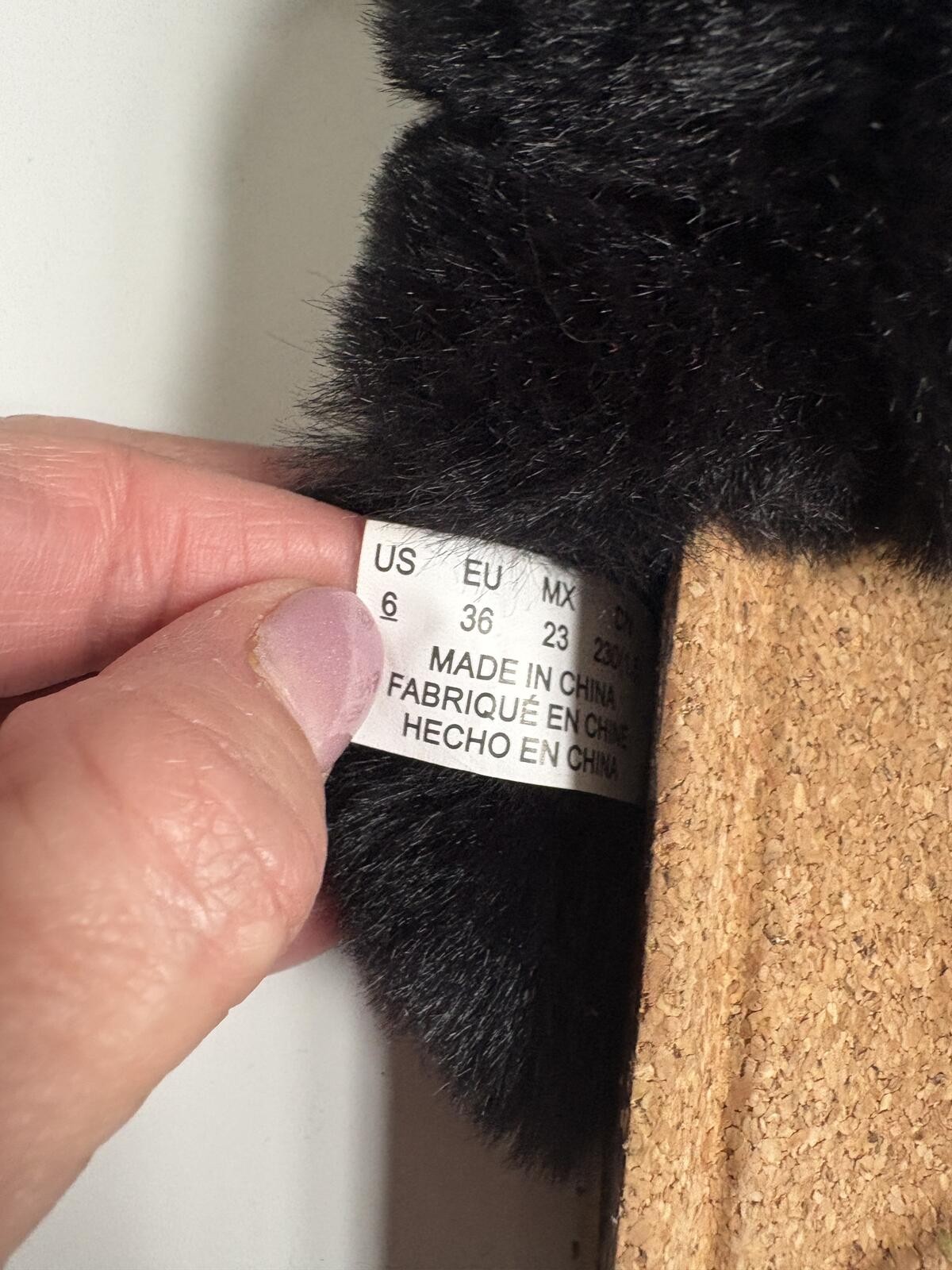 aerie | NWT Black Criss Cross Fuzzy Fur Cork Slip On Sandals Slippers Size 6