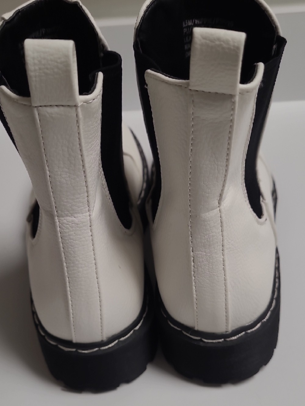 Sincerely Jules White Chelsea Lug Sole Boots
