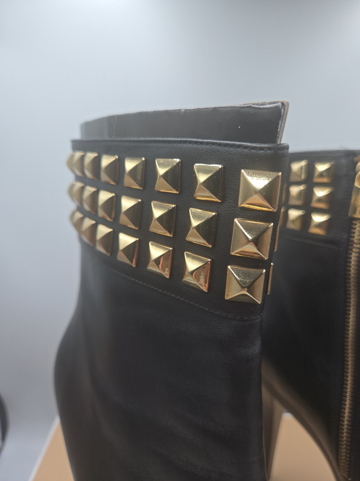 Michael Kors Black Aria Gold Stud Bootie Size 11M Stiletto 👠 Heel