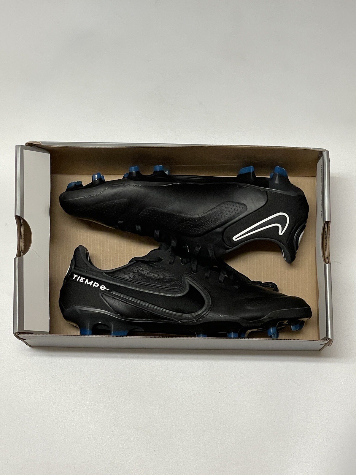 Nike Tiempo Legend 9 Elite FG Soccer Cleats Black CZ8482-001 Women’s Size 7.5