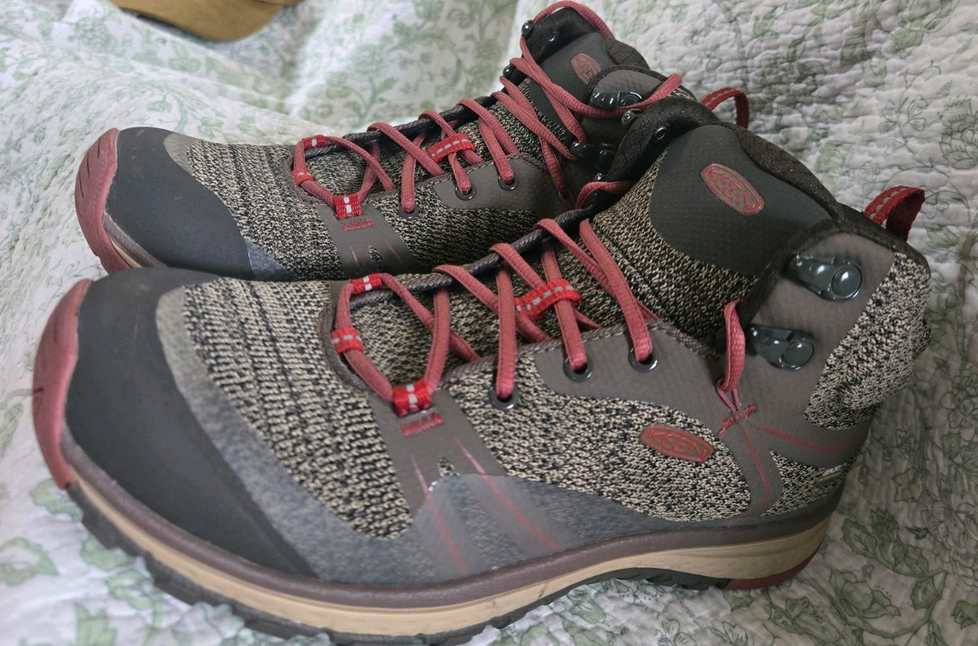 Keen Terradora II Mid Hiking Boots Women Size 8 comfort Waterproof Trail 1017687