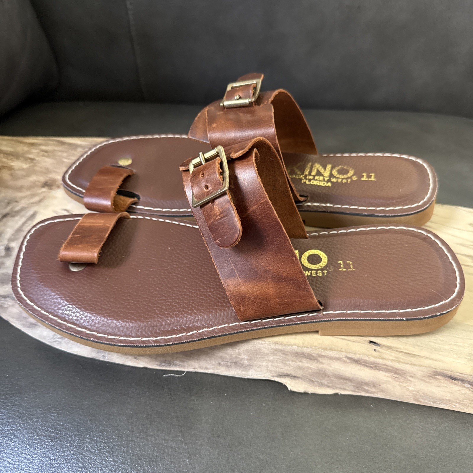 KINO Key West Florida Sandals Womens Sz 11 Brown Leather Toe Ring Flats EUC