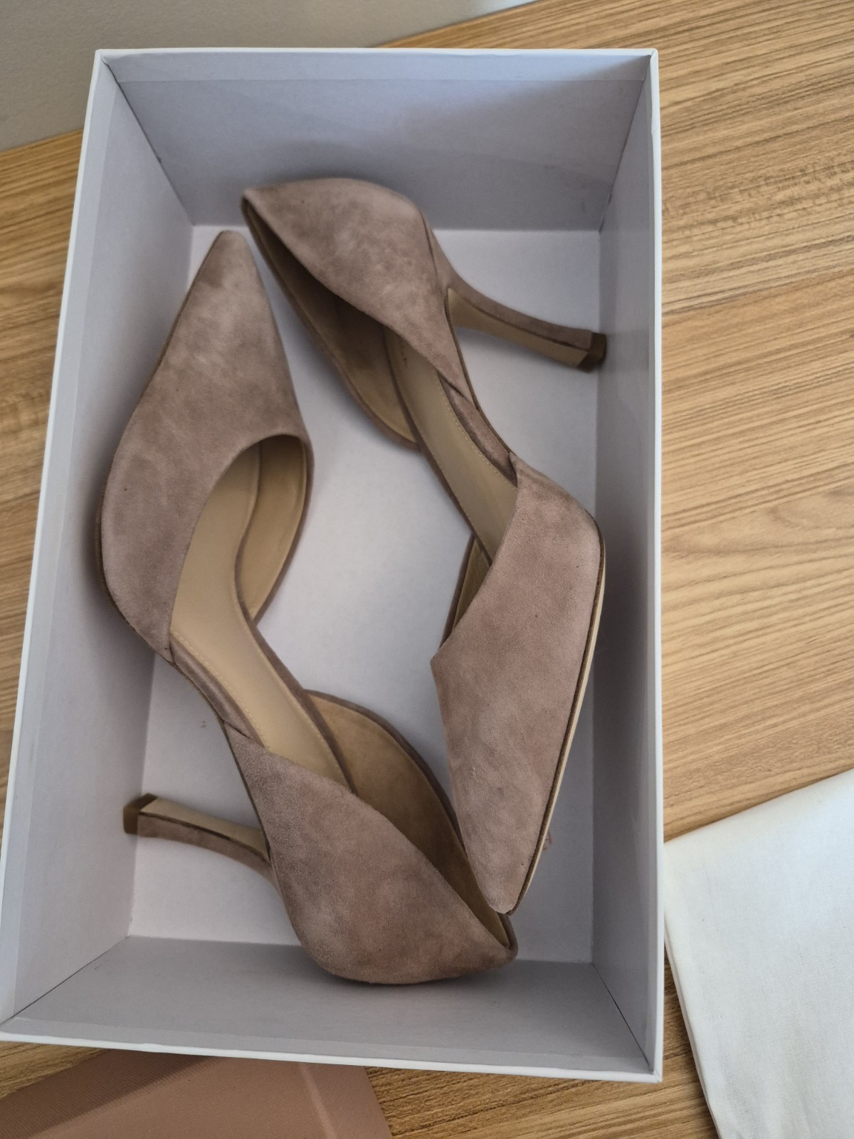 Sz 8.5 Via Spiga «Ondine» Blush Suede Pumps Brand New With Box