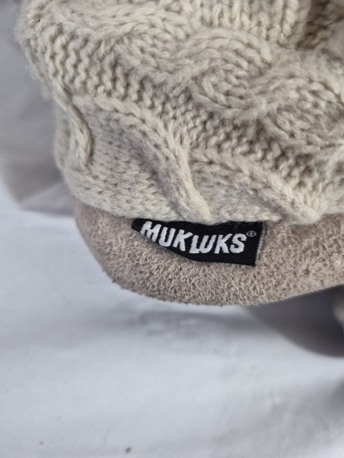 Mukluks Women’s Creme Cable Knit Sherpa Button Down Boots Size 11-12