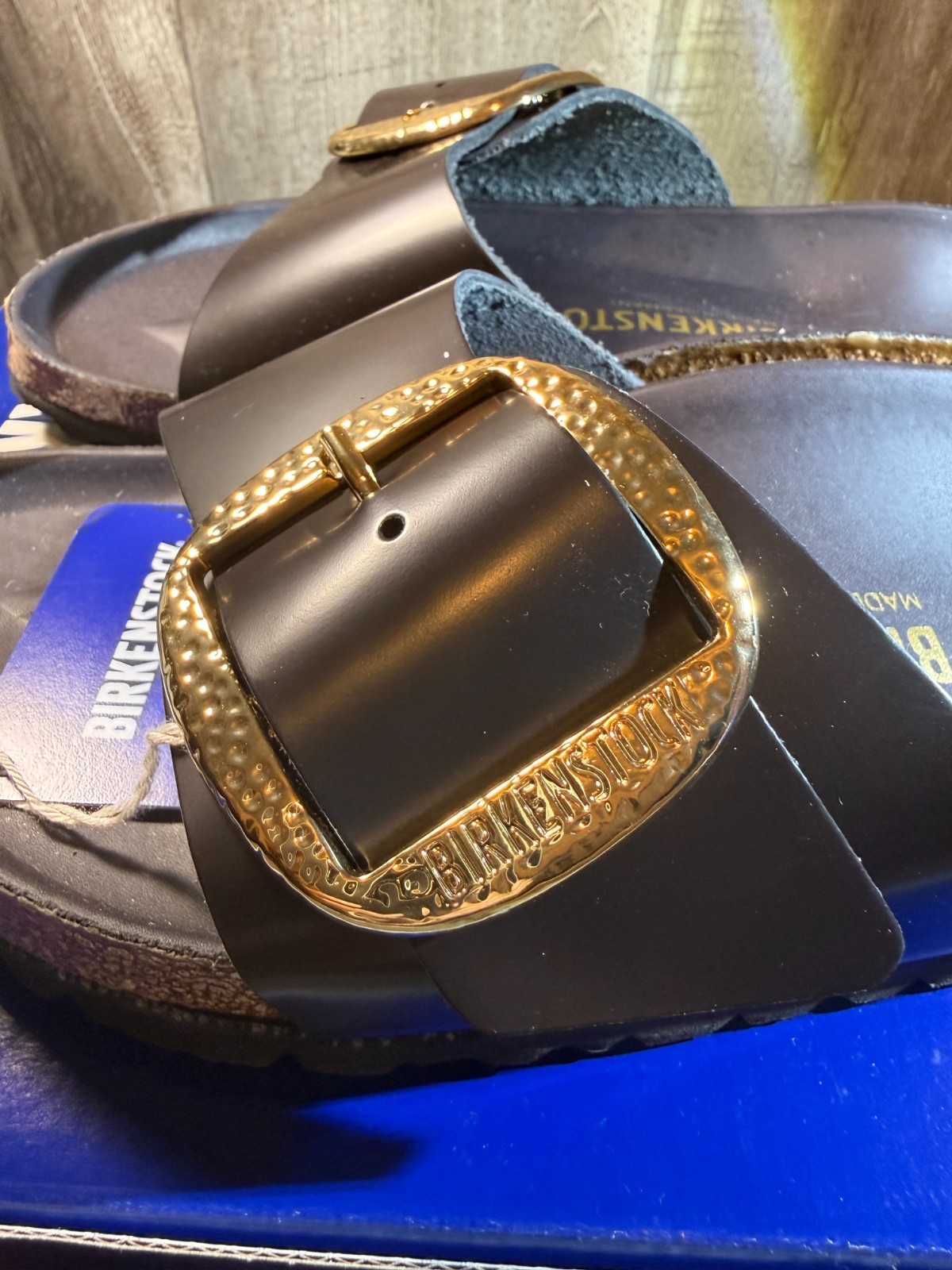 BIRKENSTOCK MADRID HAMMERED BIG BUCKLE HIGH SHINE Black LEATHER EU40 – US 9-9.5