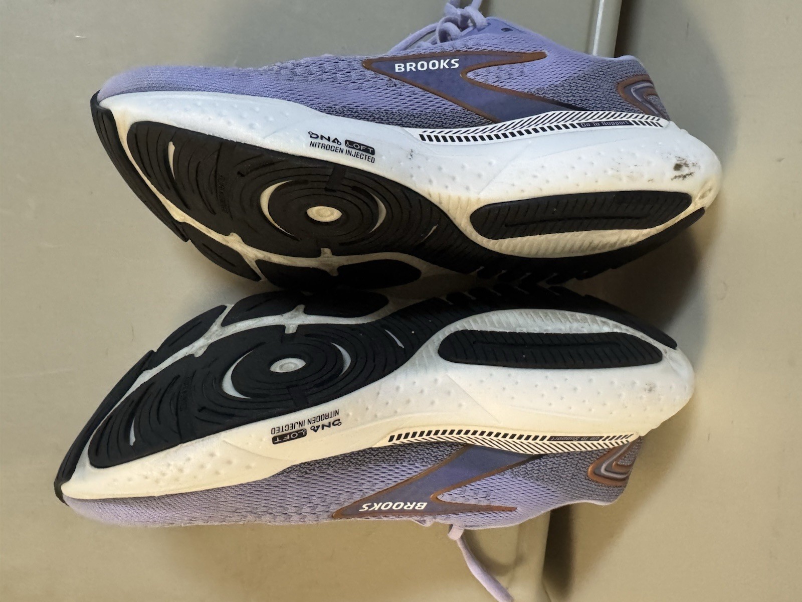 Brooks Womens Glycerin 21 Purple 1204081B544 Running Shoes Sneakers Size 10