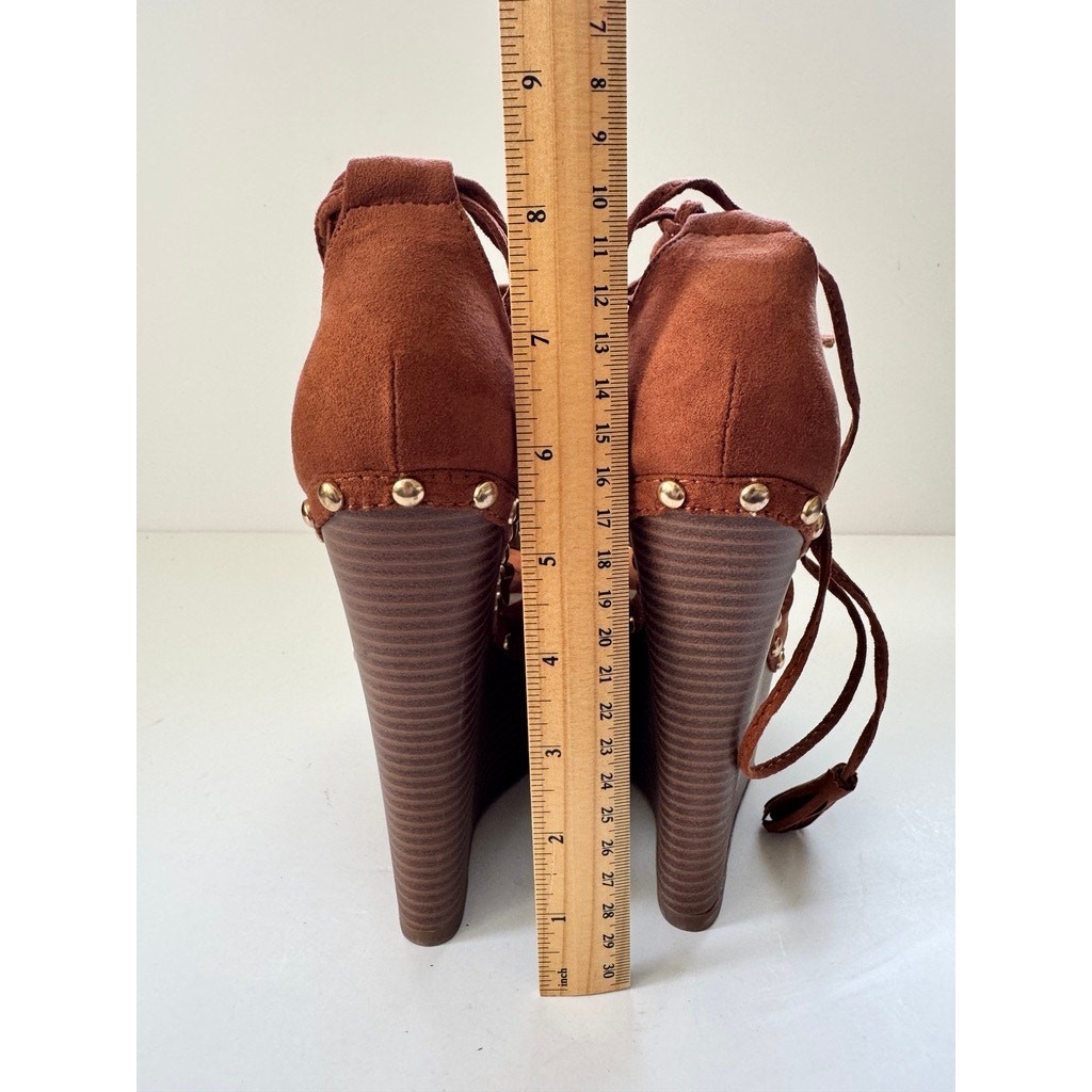 JUSTFAB Size 5.5 Wedge Sandals Brown Peep Toe Lace-Up Studded Platform
