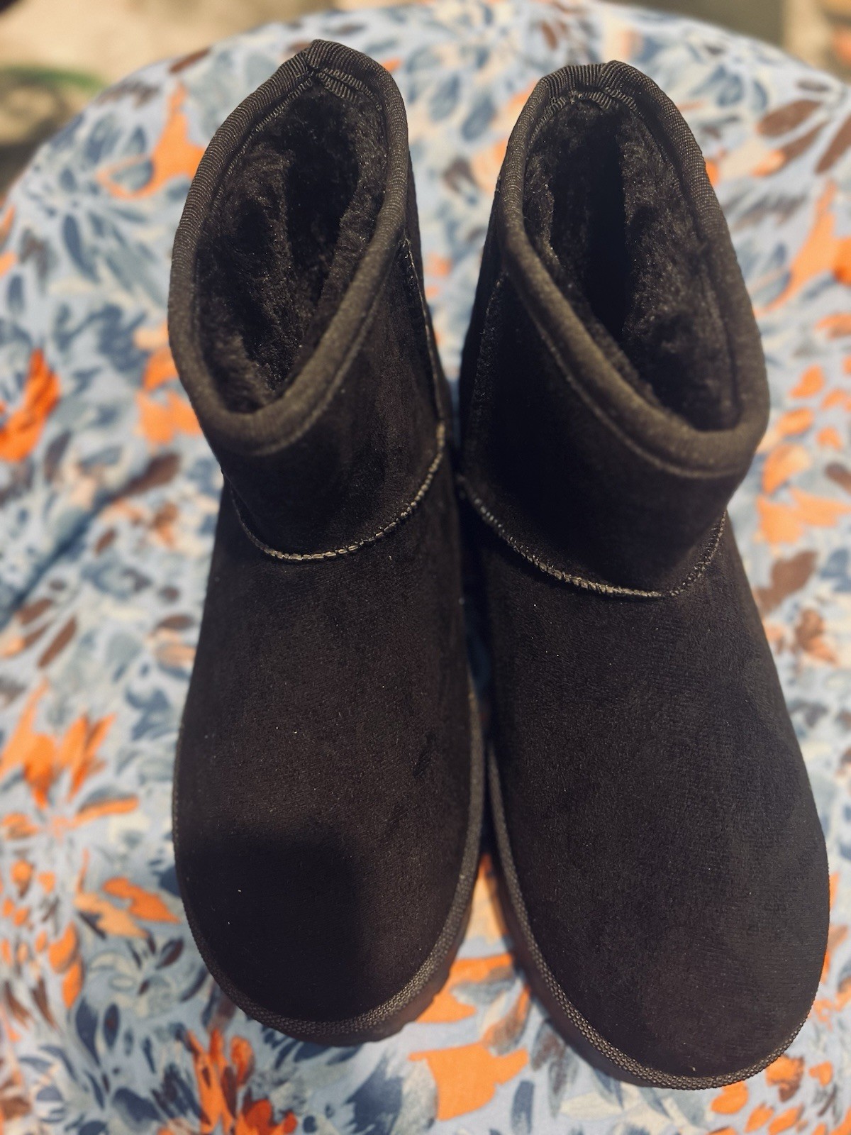 Unbrean Ankle Boots Women’s Size 6 Perfect for Fall Winter New No Box Black