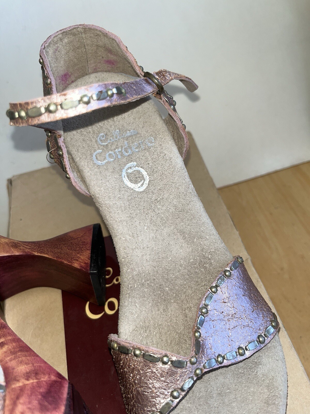 Calleen Cordero studded Kaia Metallic leather Wood Hourglass Heel Sandals Sz 5.5