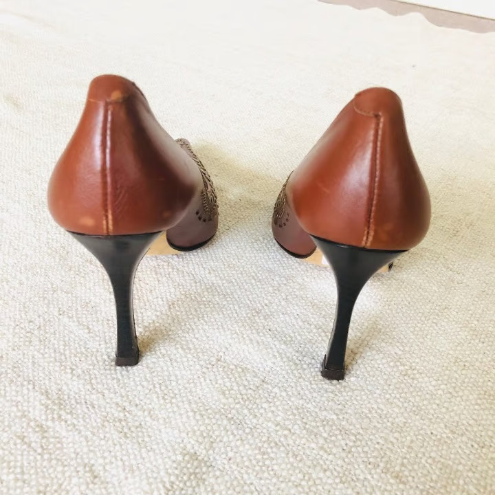 Costablanca Brown Leather Studded Pointed Toe Pumps Size 6