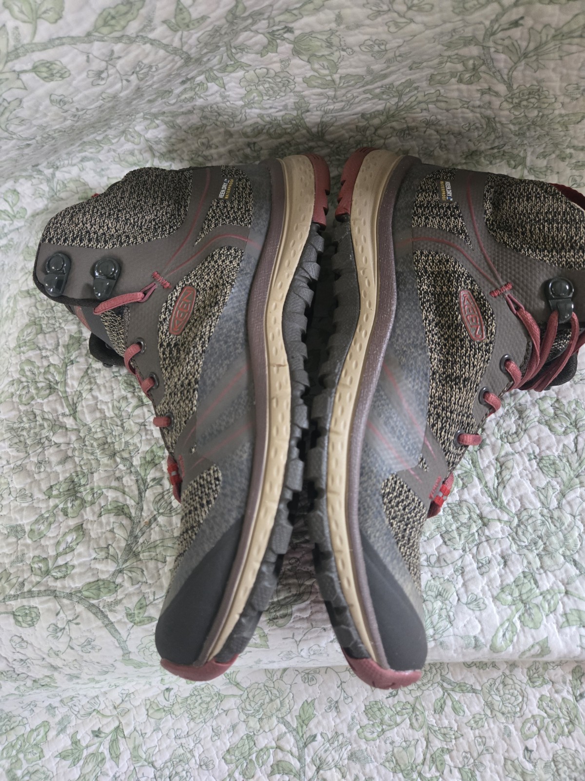 Keen Terradora II Mid Hiking Boots Women Size 8 comfort Waterproof Trail 1017687