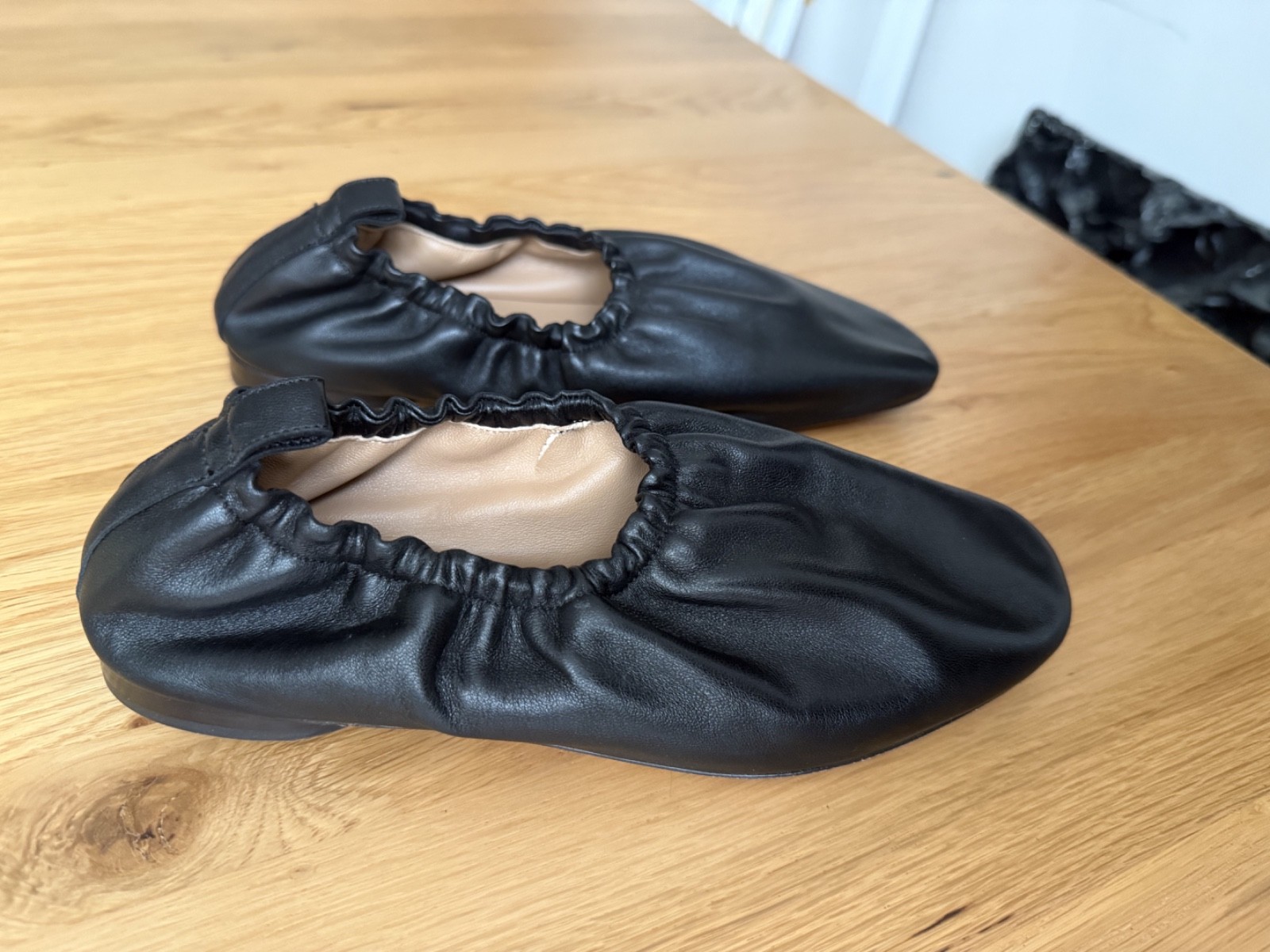 MANSUR GAVRIEL Black Leather Ruched Ballerina Glove Flat NWD Retail $495