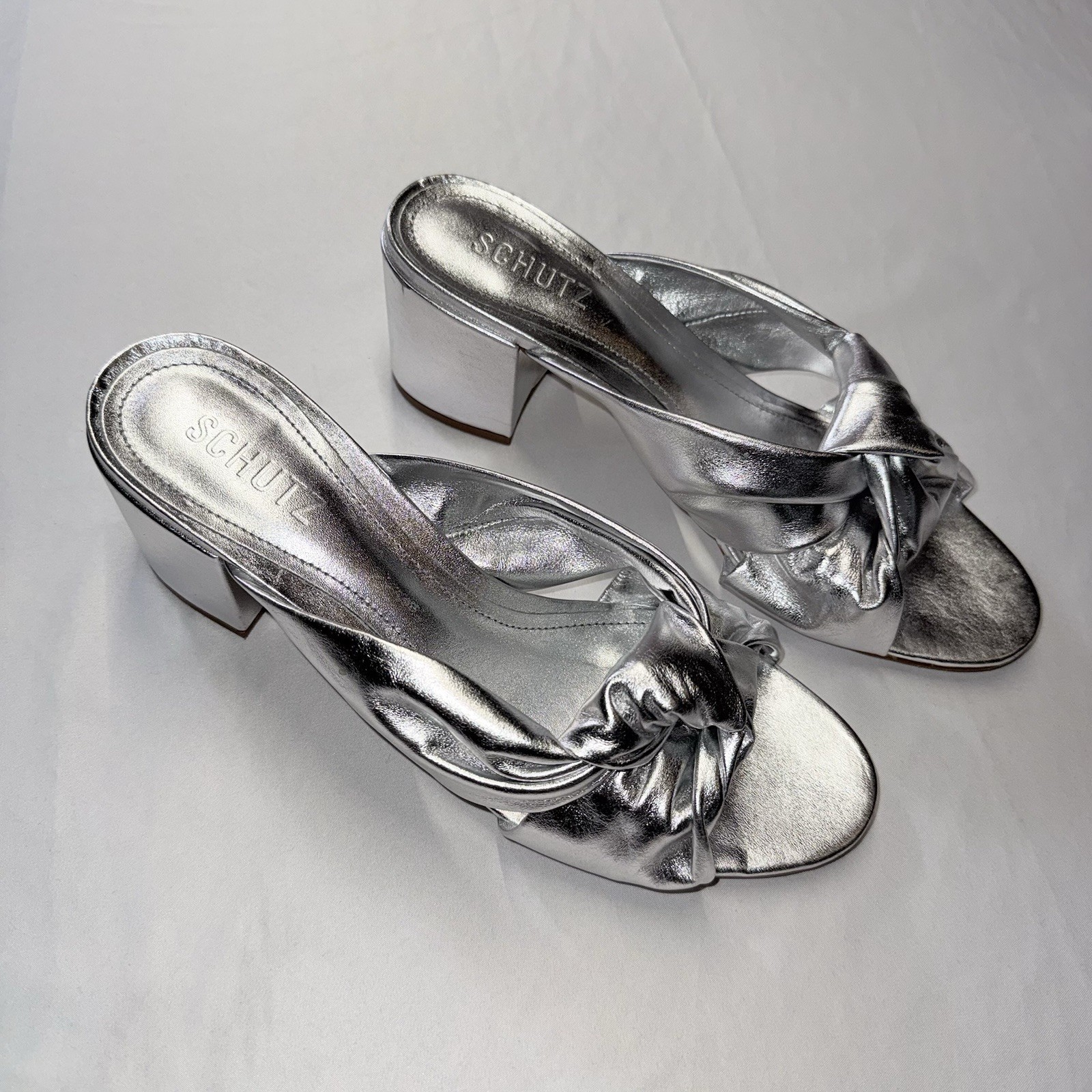 Schultz Women’s Silver Mule Size 9.5