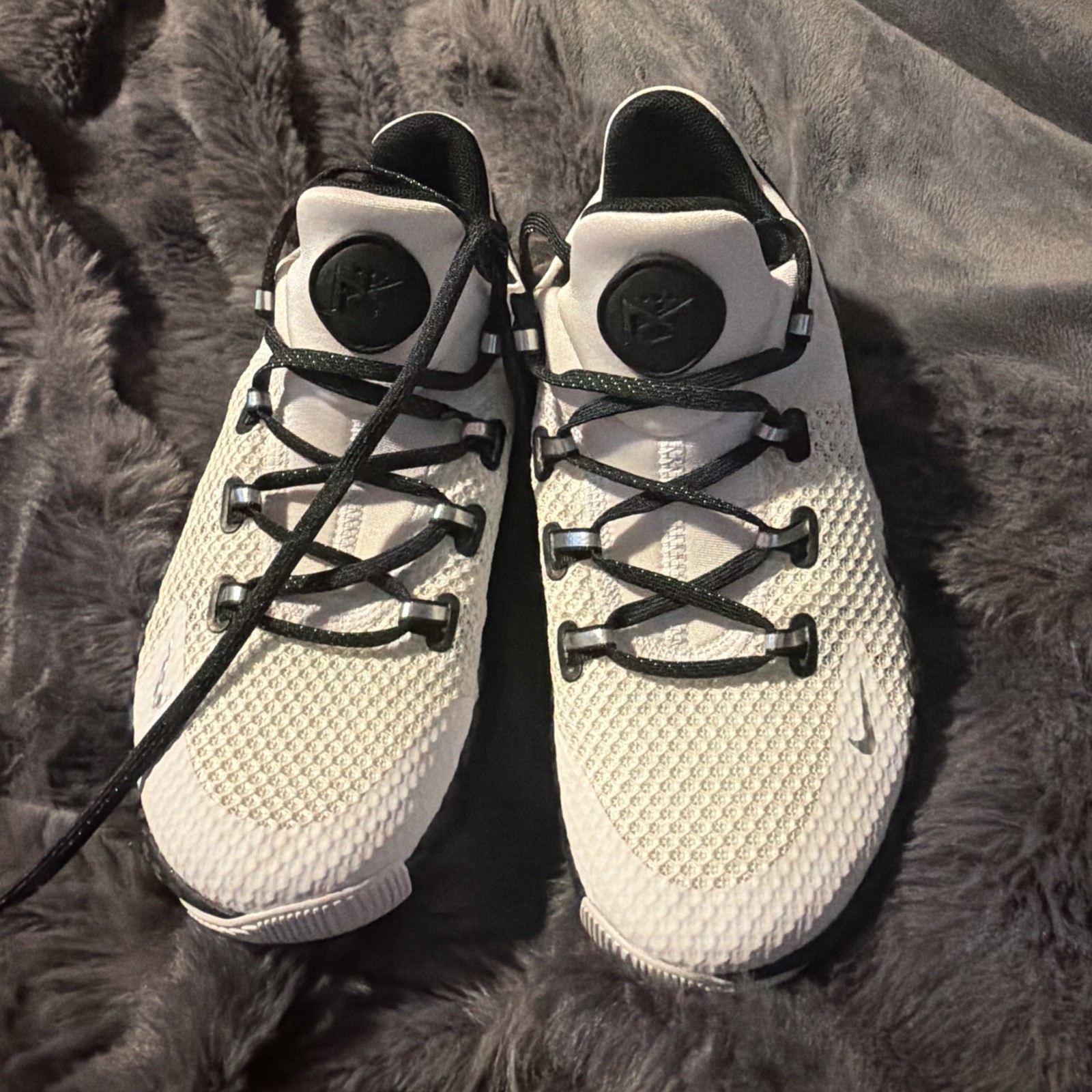 Size 8.5 – Nike Free Metcon 4 Premium White Black Silver W