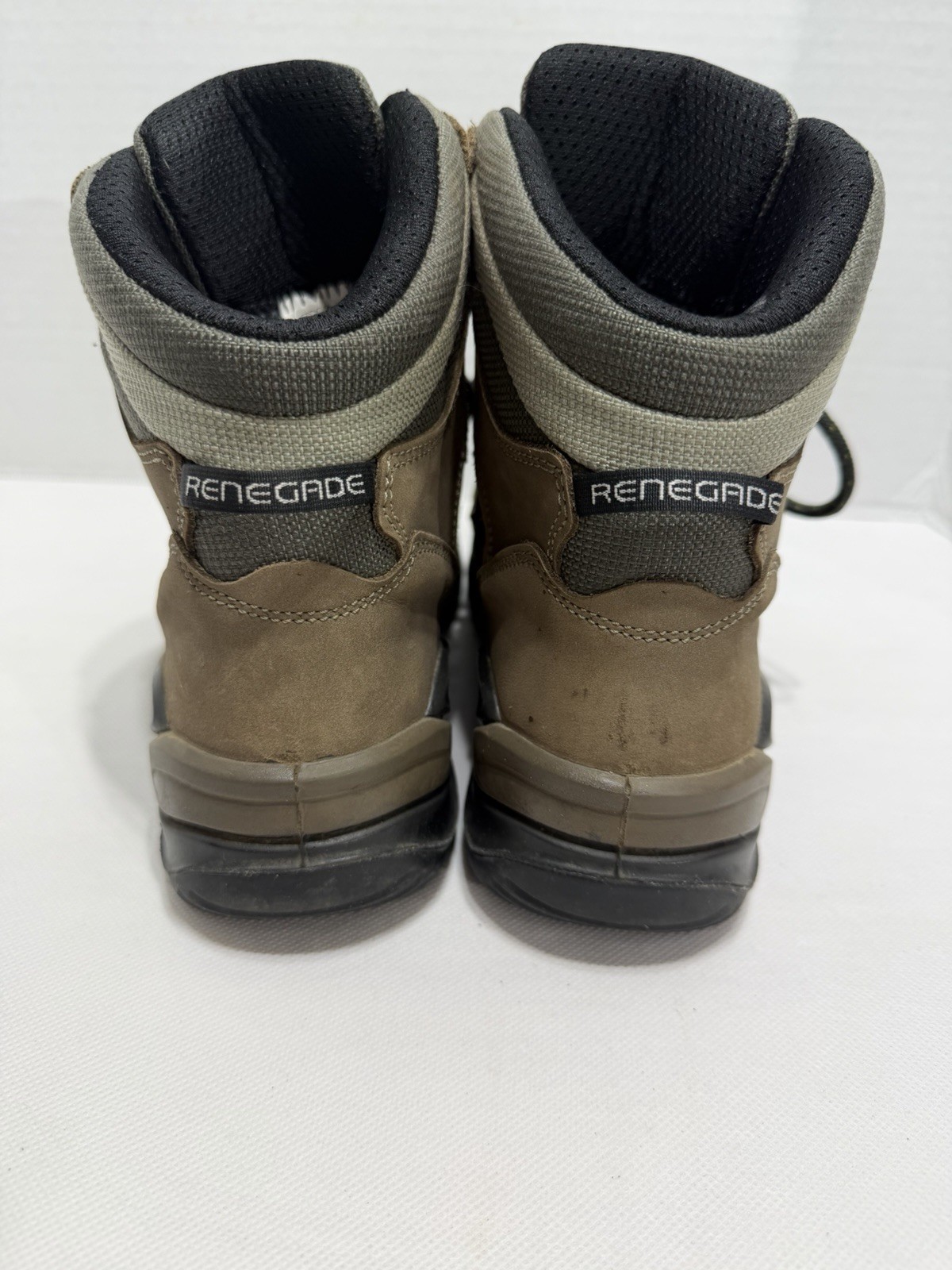 Lowa Women’s Renegade GTX Mid Gore-Tex Hiking Boot shoes, Size 8.5 W (Wide) US