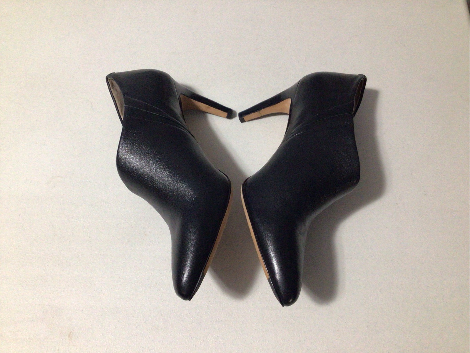 Johnston &Murphy Black Leather Pointed Toe Bootie Slip On Shoes 9.5 M