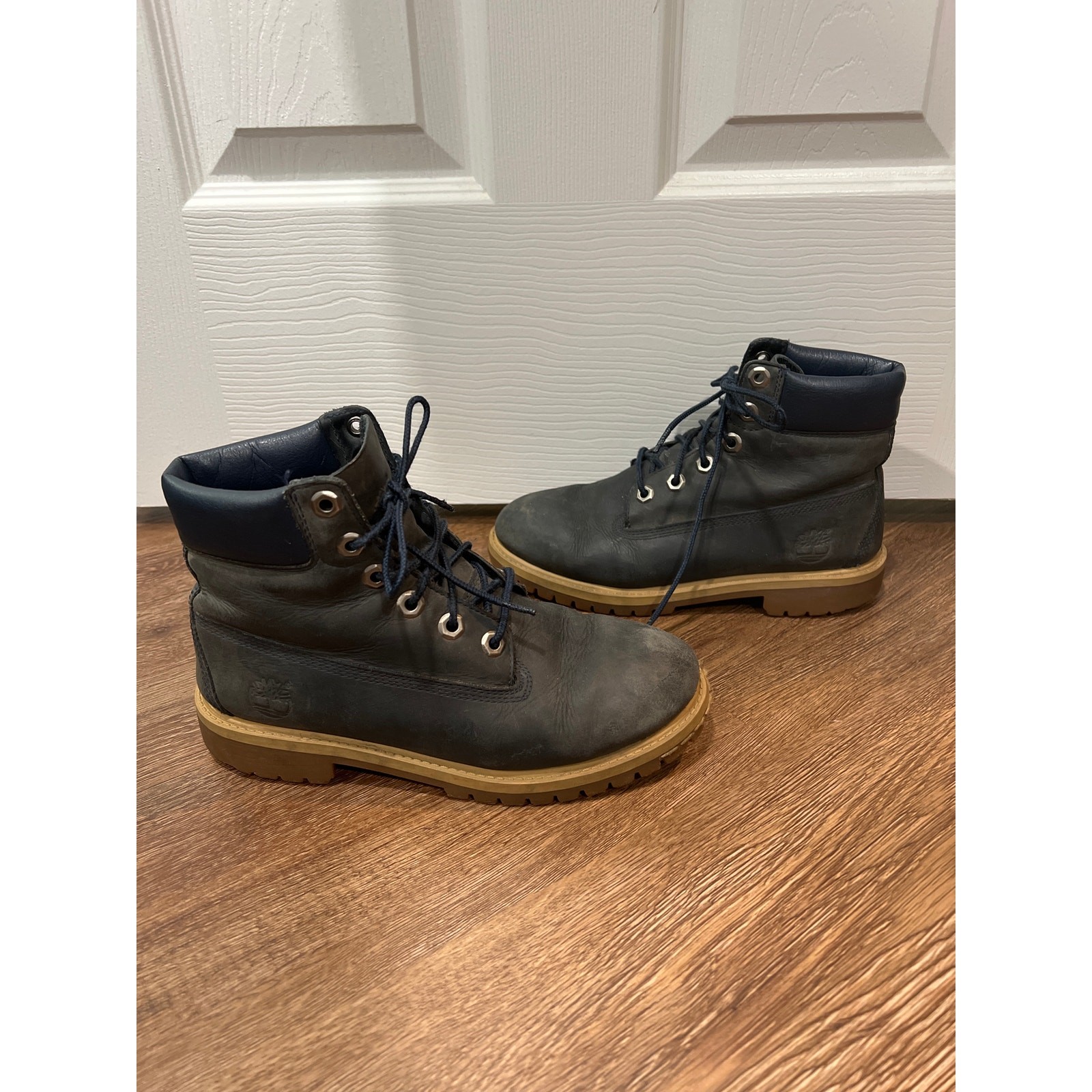 Timberland Premium 6-Inch Boots in Navy Leather EU 37 US 4.5