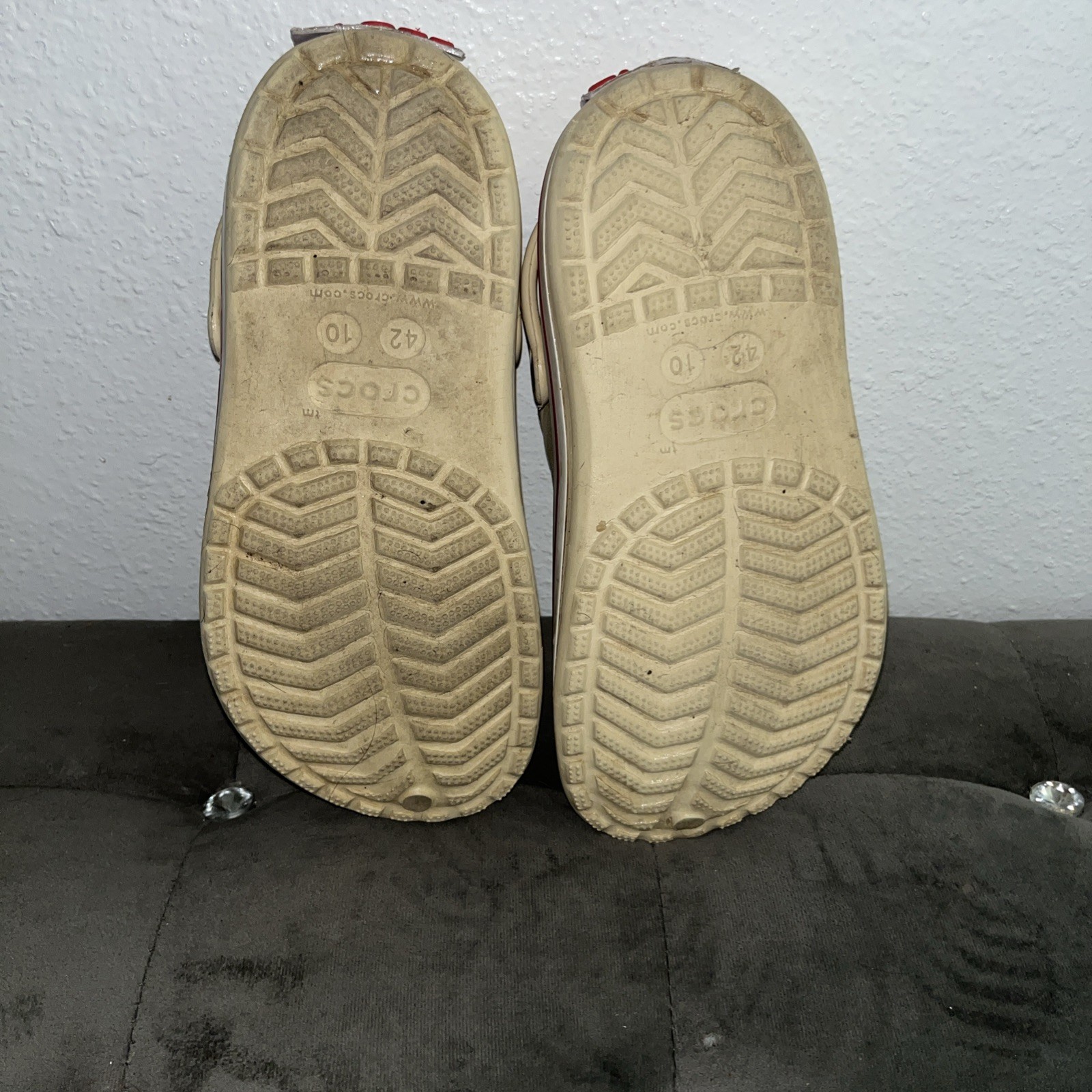 Crocs Size-7 Women’s/ Men’s Size-5 Bayaband Clog Sandal -Bone Color
