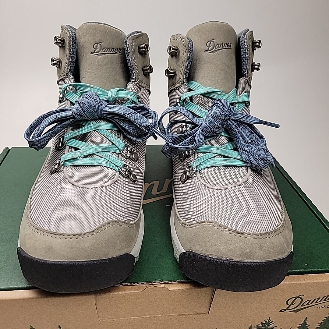 Danner ADRIKA HIKER 5″ Waterproof Hiking Boots 30135 ROCK RIDGE Women’s Sz 10 M