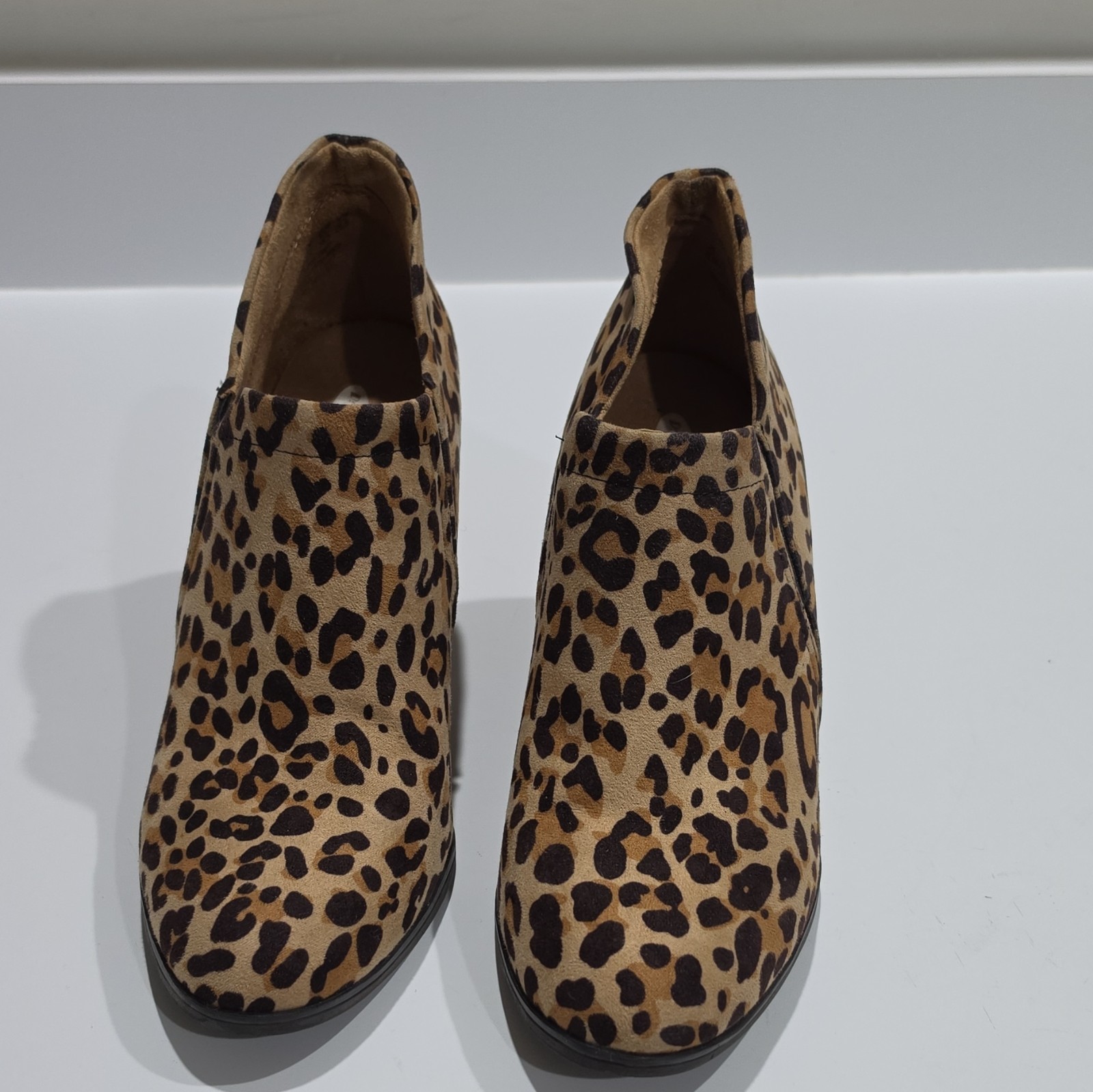 Dr. Scholl’s Shoes BE Energized Women’s Animal Print Faux Suede Bootie 8.5