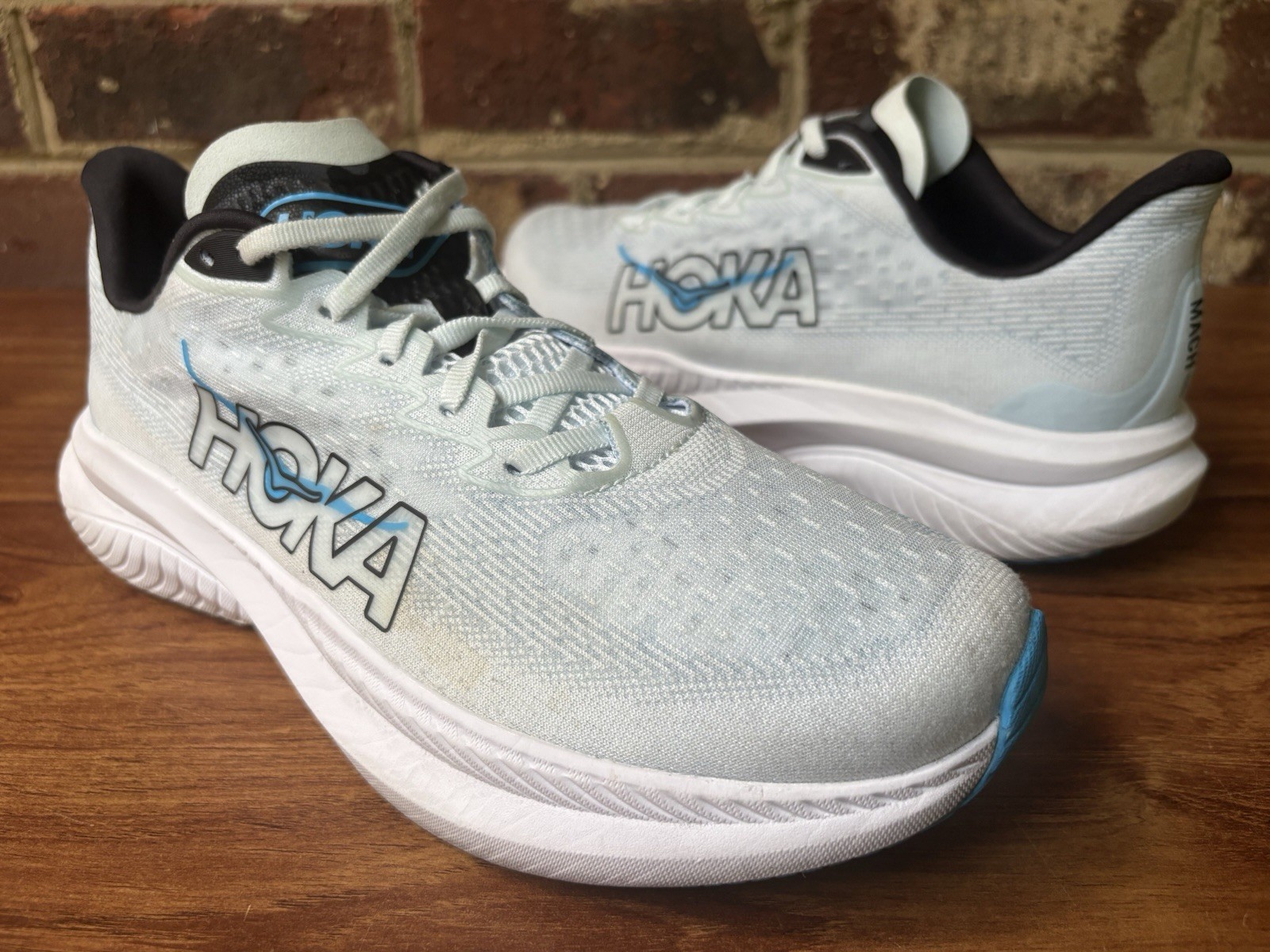 Hoka One One Mach 6 Womens Size 10B Running Shoes Tundra Blue 1147810 TNDR