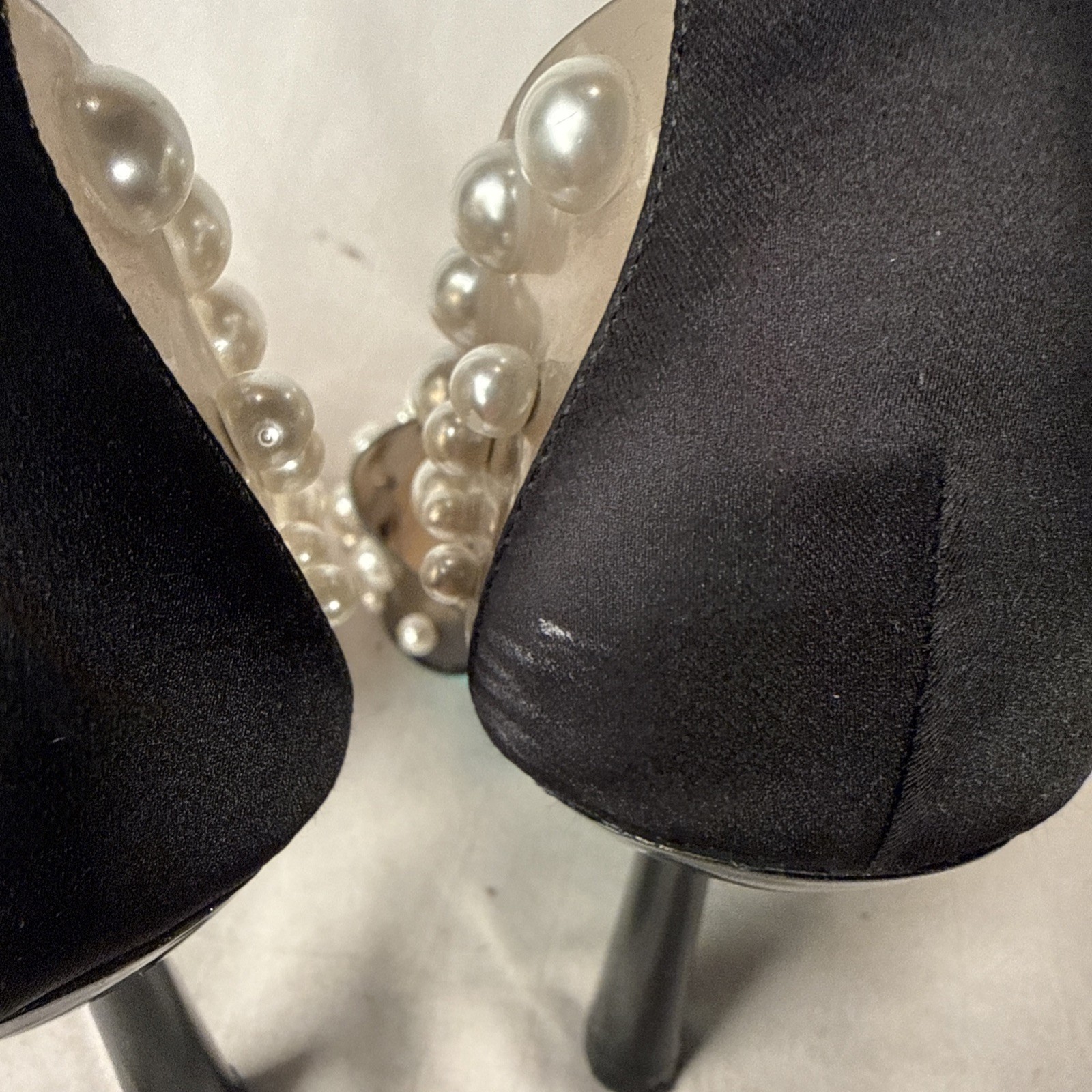 Betsey Johnson Pearl Studded Heels, Size 8.5 Sb Halo